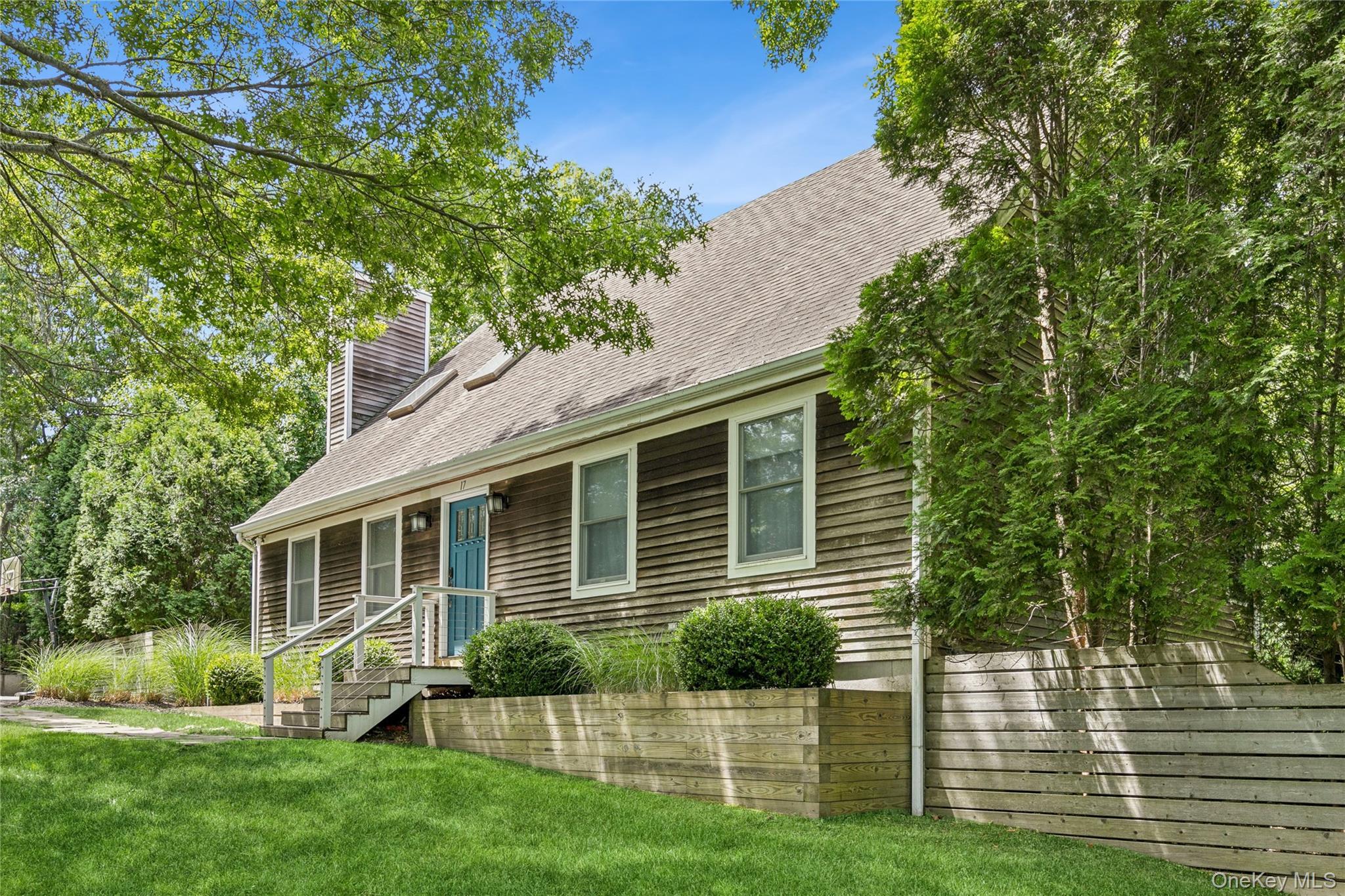 Single Family Squires Boulevard  Suffolk County, NY 11946, MLS-1013719-2