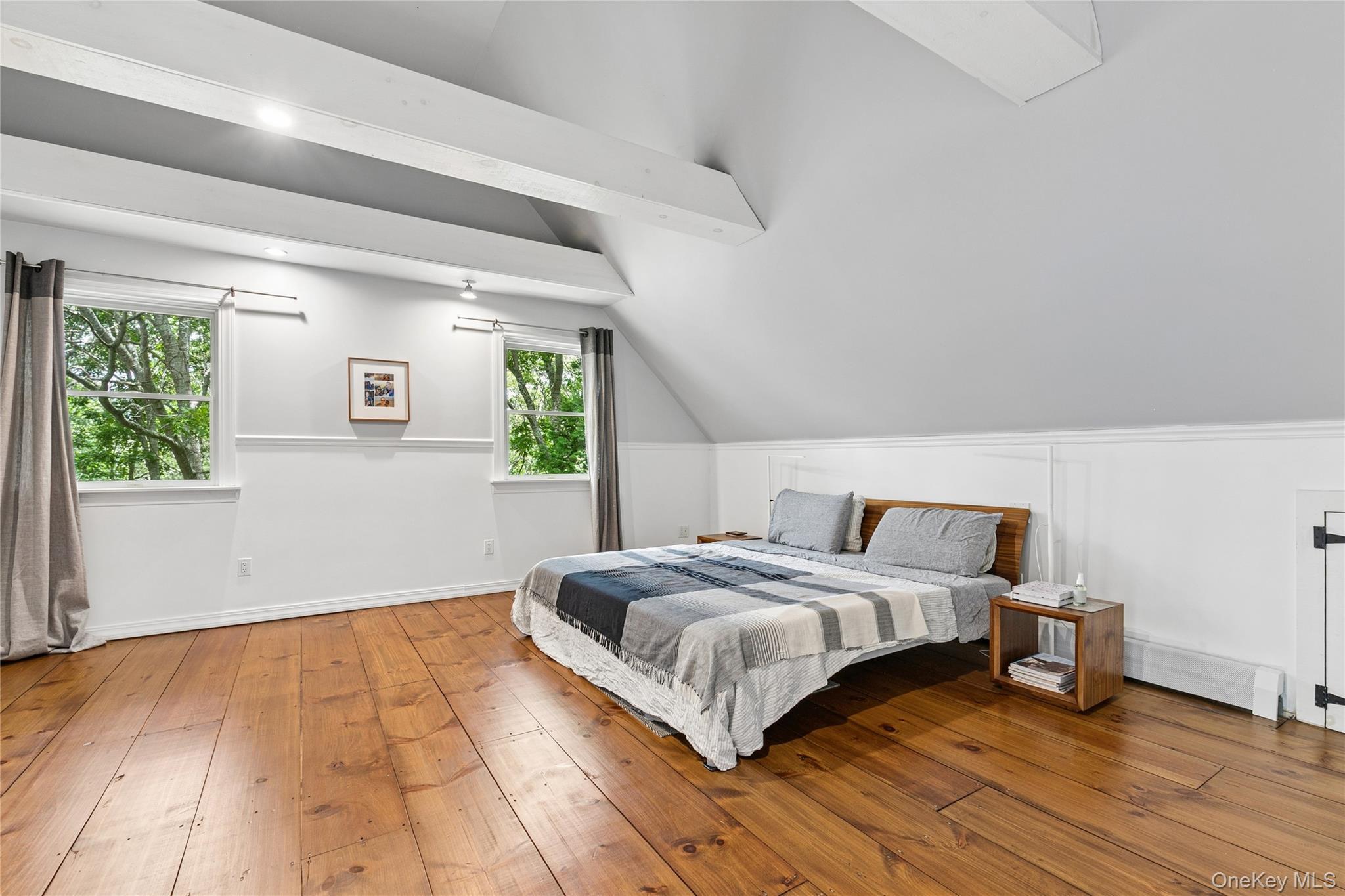 Single Family Squires Boulevard  Suffolk County, NY 11946, MLS-1013719-22