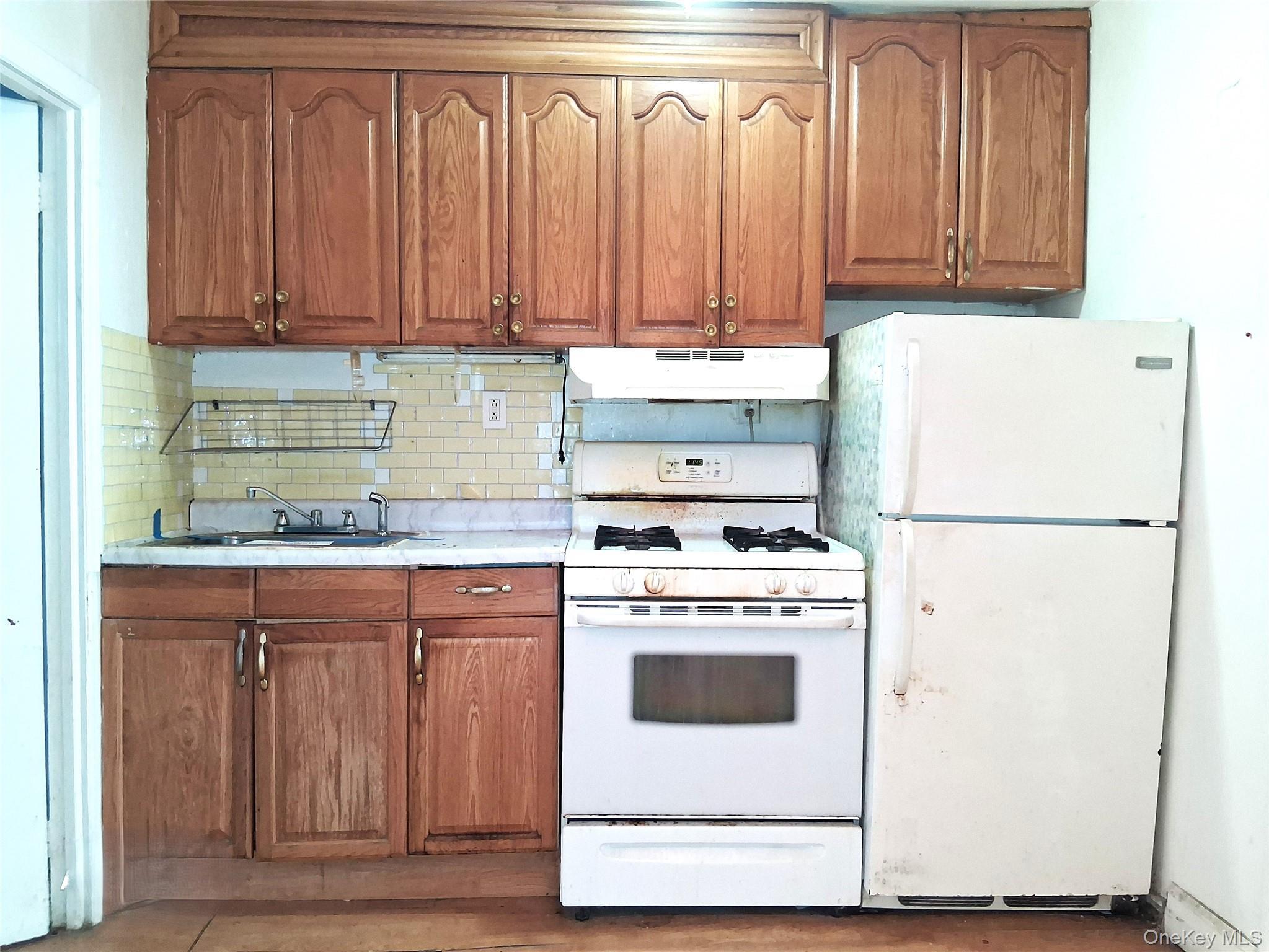 Single Family End Brooklyn, NY 11235, MLS-1013721-14