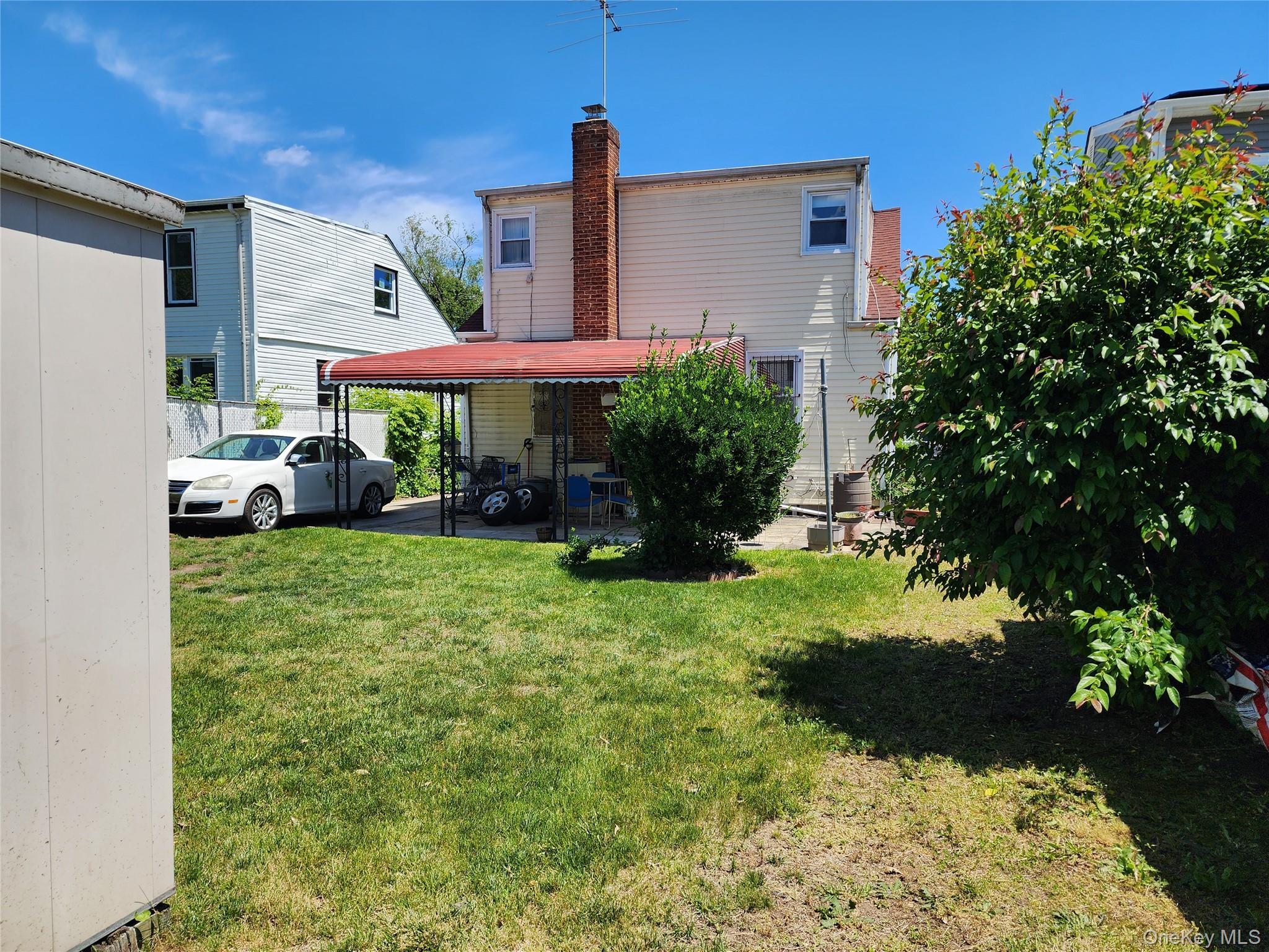 Single Family 238th Street  Queens, NY 11411, MLS-1013728-16