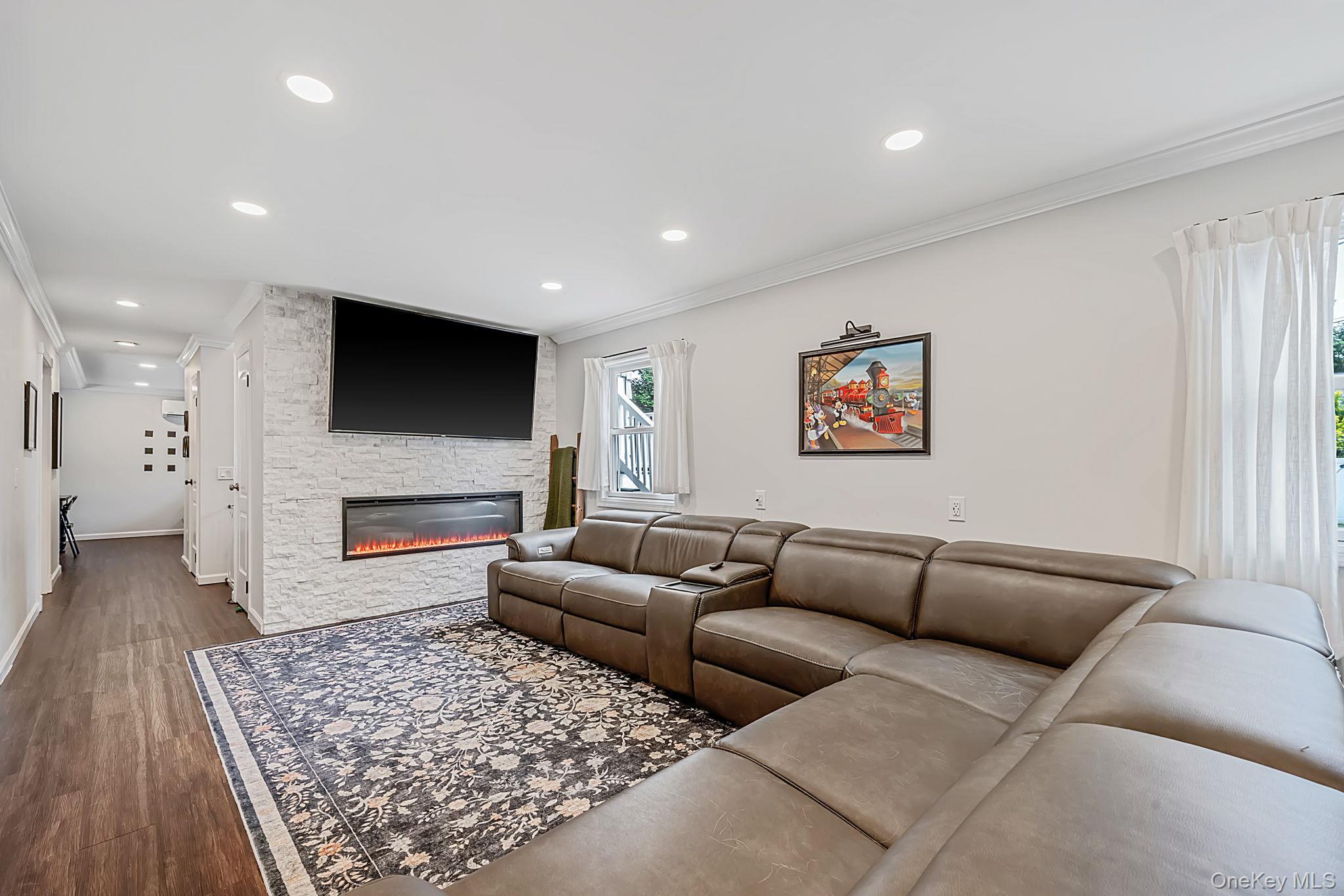 Single Family Rose Drive  Suffolk County, NY 11779, MLS-1013737-16