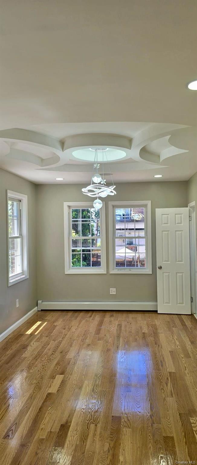 Single Family Bouck Bronx, NY 10469, MLS-1013758-4