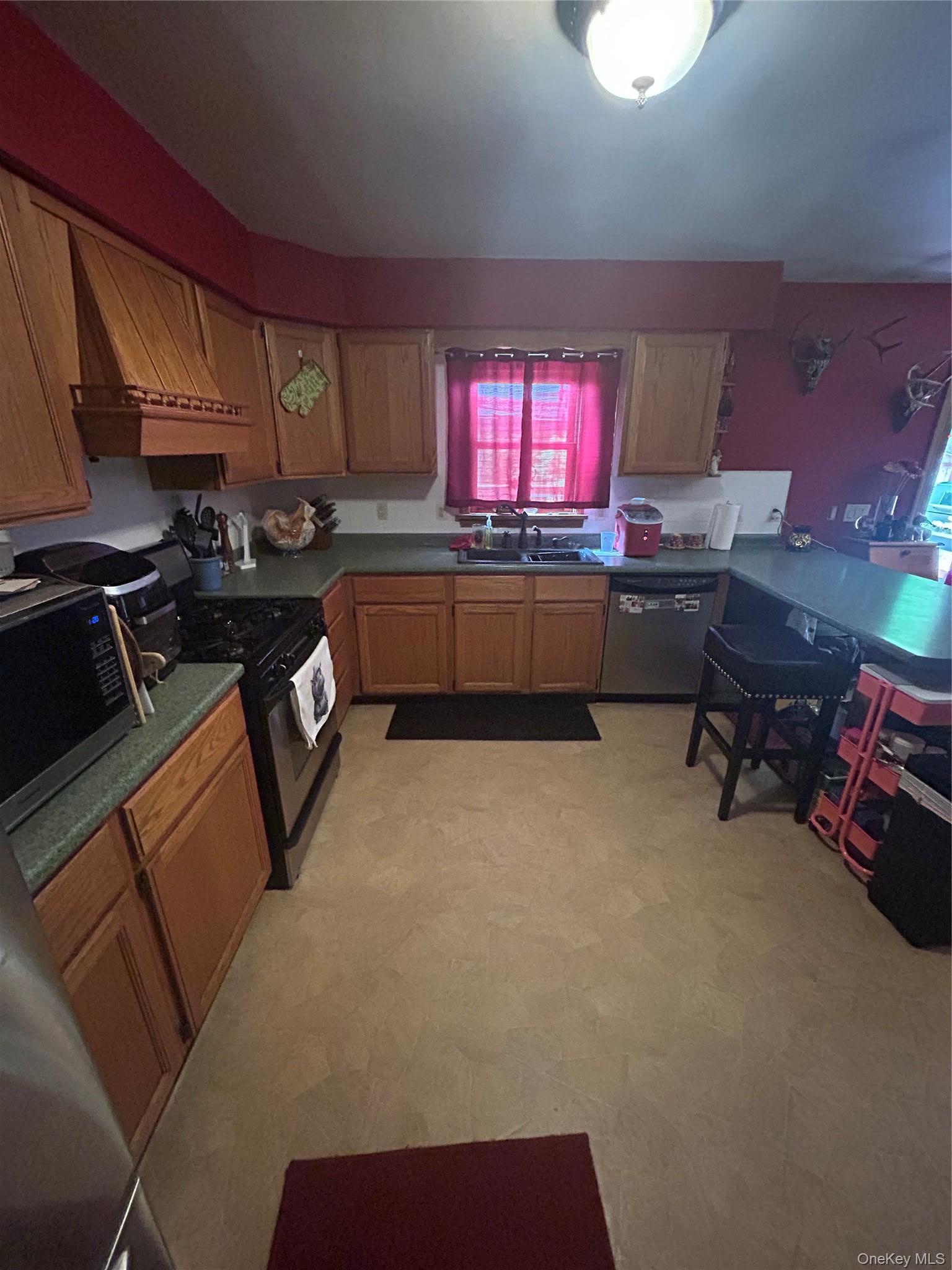 Single Family Pine Castle Drive Ulster County, NY 12446, MLS-1013760-4