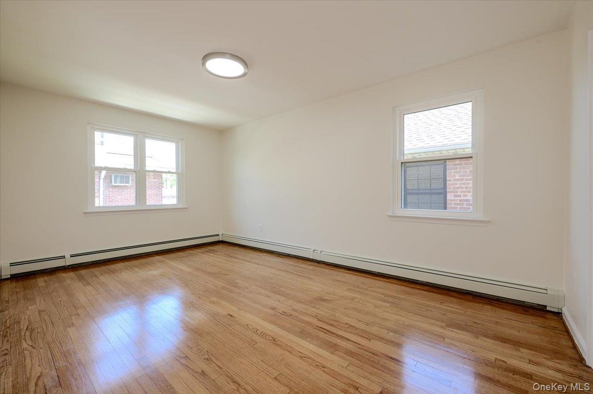 Single Family Neill Avenue Bronx, NY 10461, MLS-1013767-16