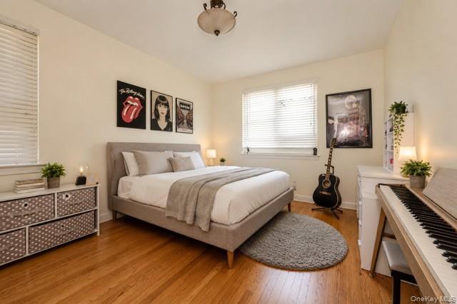 Single Family Neill Avenue Bronx, NY 10461, MLS-1013767-26