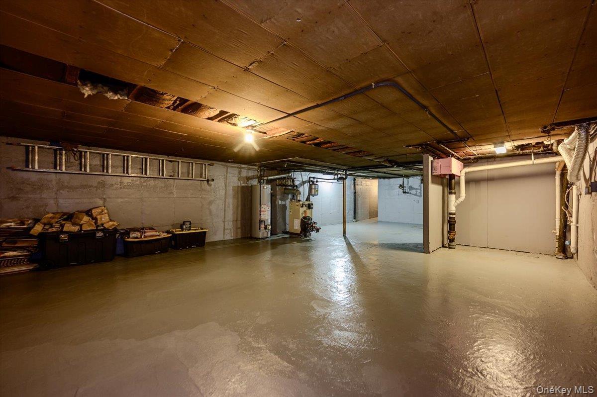 Single Family Neill Avenue Bronx, NY 10461, MLS-1013767-39