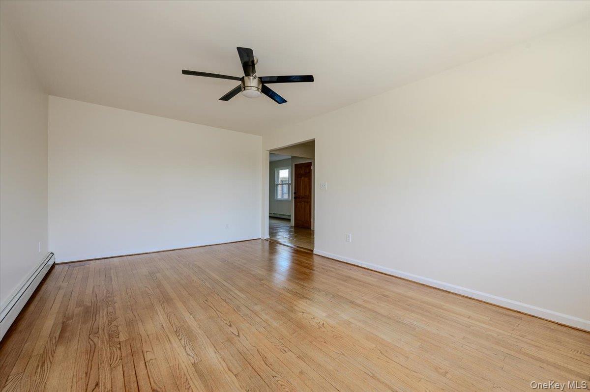 Single Family Neill Avenue Bronx, NY 10461, MLS-1013767-7