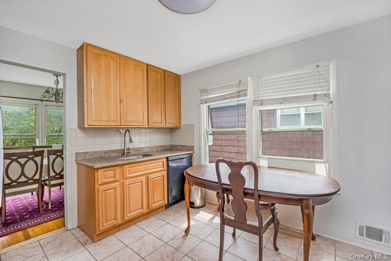 Single Family 23rd Road  Queens, NY 11360, MLS-1013772-12