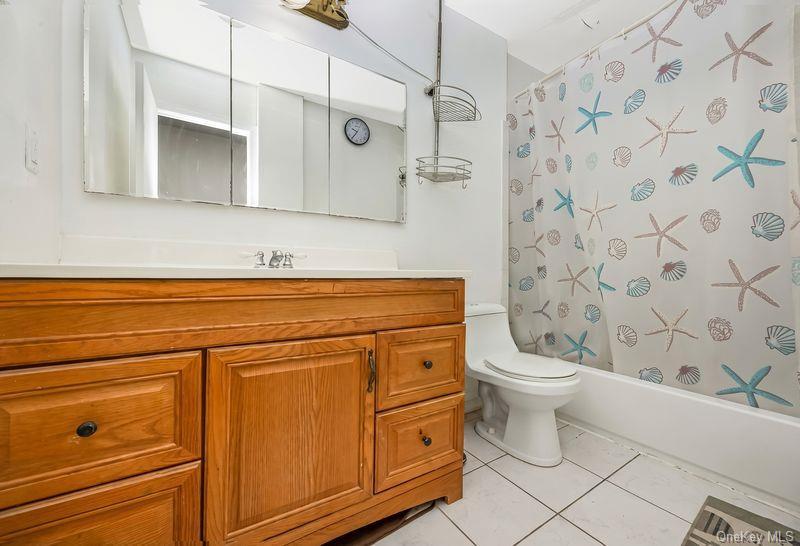Single Family 23rd Road  Queens, NY 11360, MLS-1013772-13