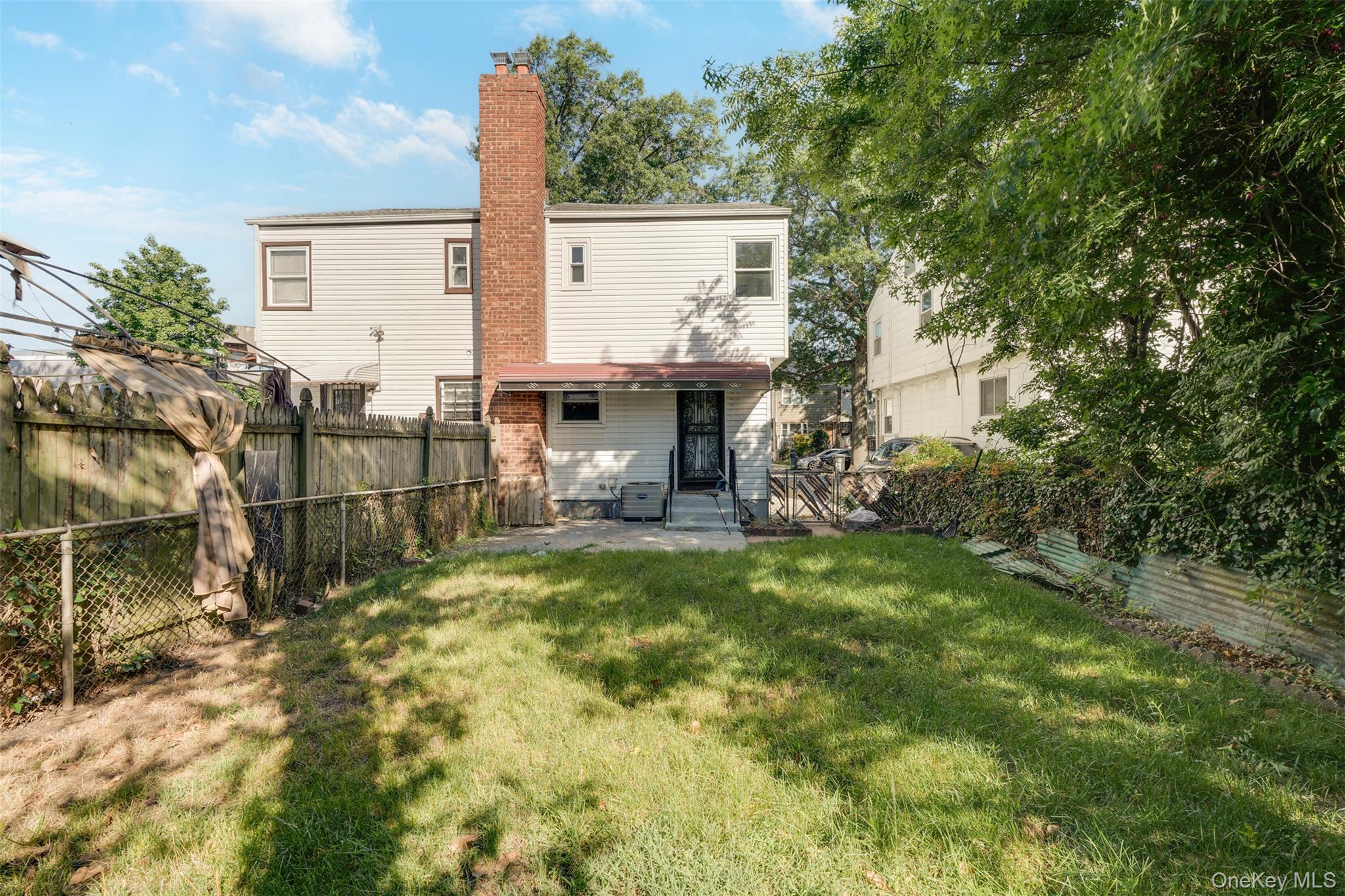 Single Family Zoller Road  Queens, NY 11434, MLS-1013783-8
