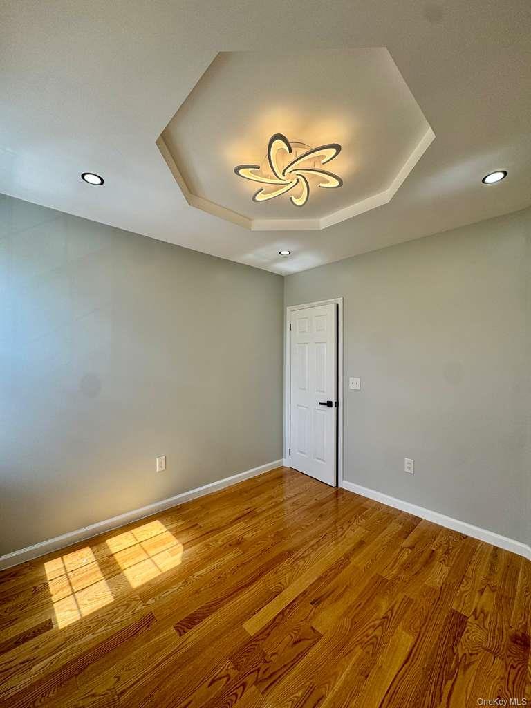 Single Family 101st Queens, NY 11416, MLS-1013786-10