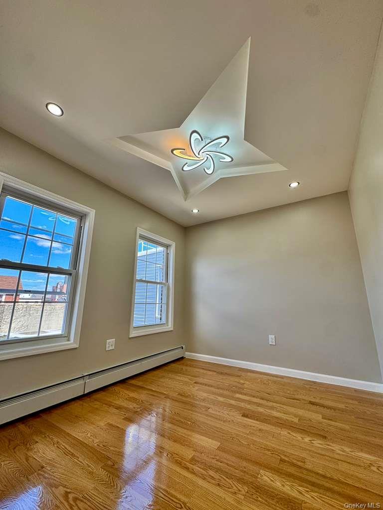 Single Family 101st Queens, NY 11416, MLS-1013786-12