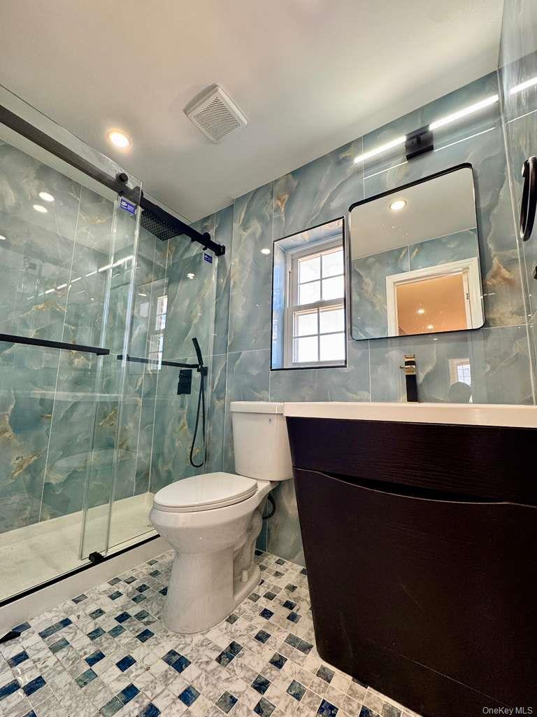Single Family 101st Queens, NY 11416, MLS-1013786-13