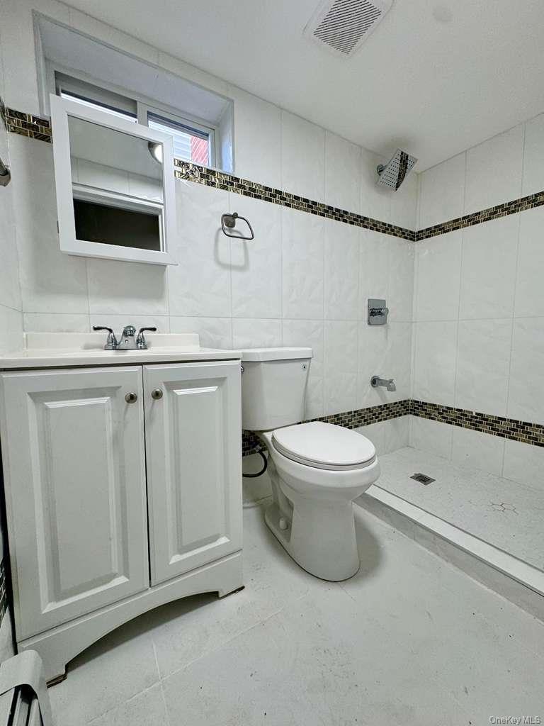 Single Family 101st  Queens, NY 11416, MLS-1013786-16