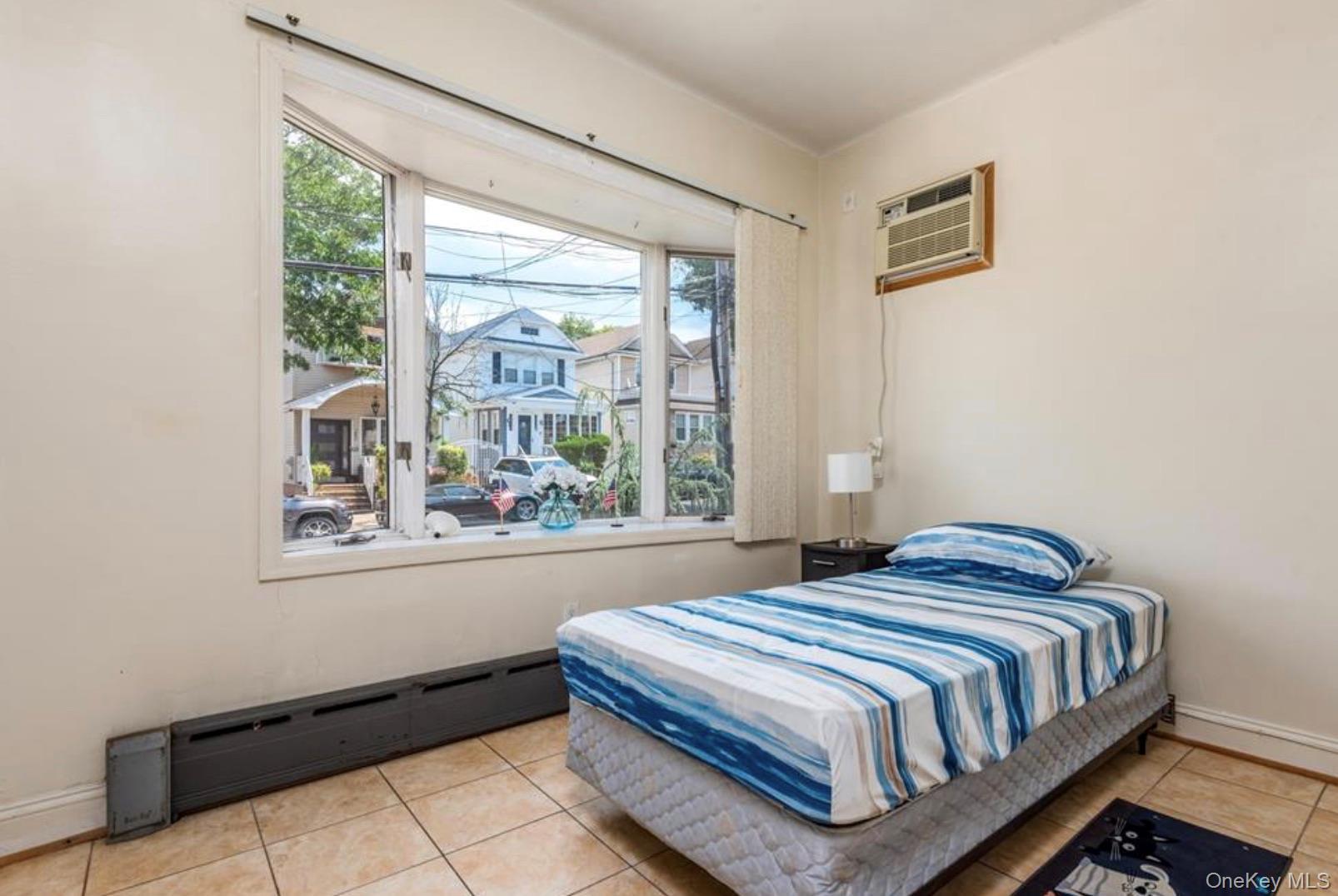 Single Family Street  Queens, NY 11385, MLS-1013798-11