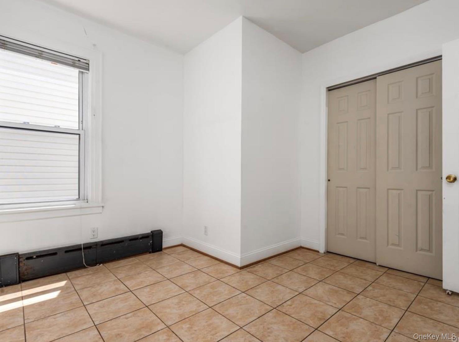 Single Family Street  Queens, NY 11385, MLS-1013798-14
