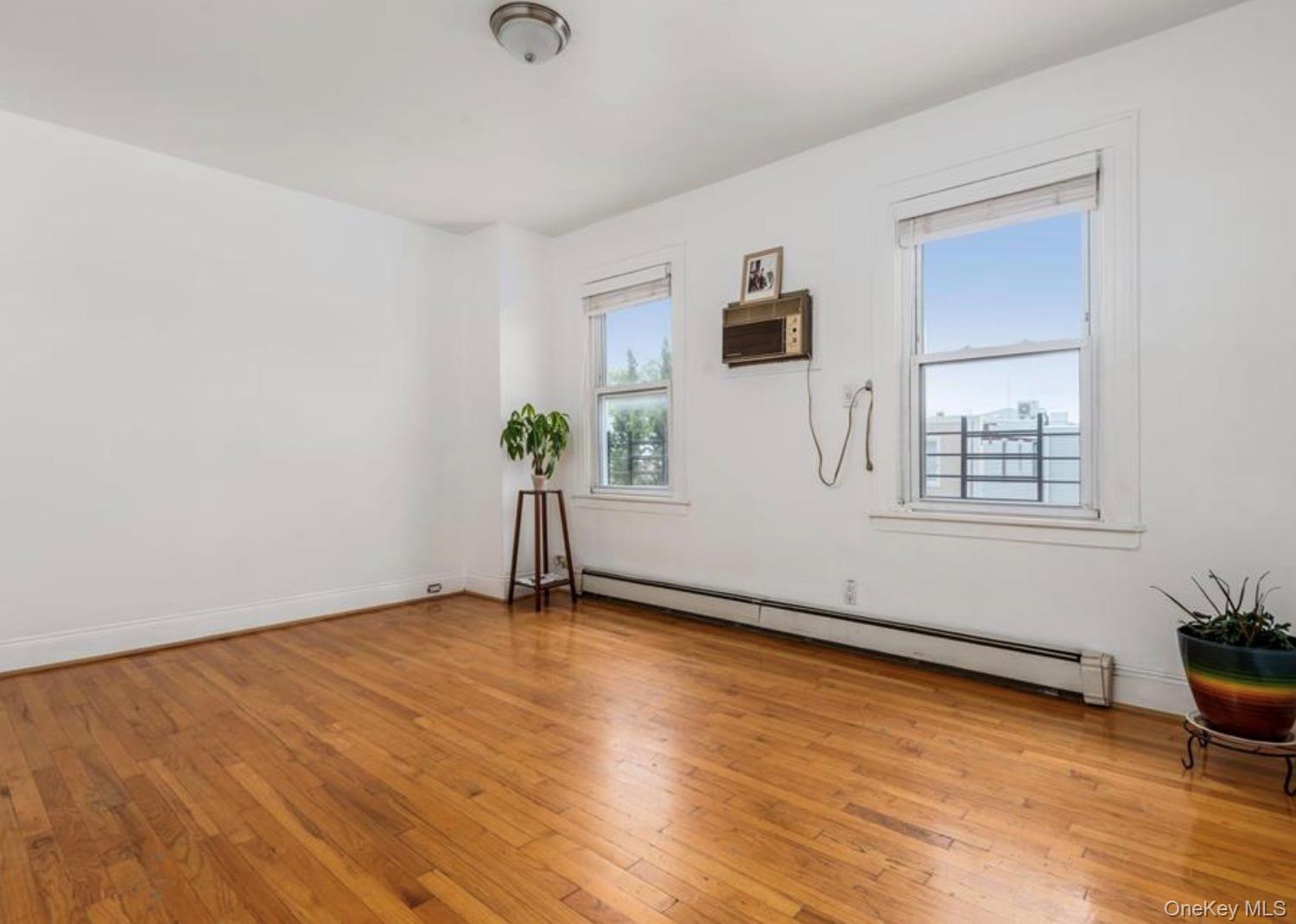 Single Family Street  Queens, NY 11385, MLS-1013798-18
