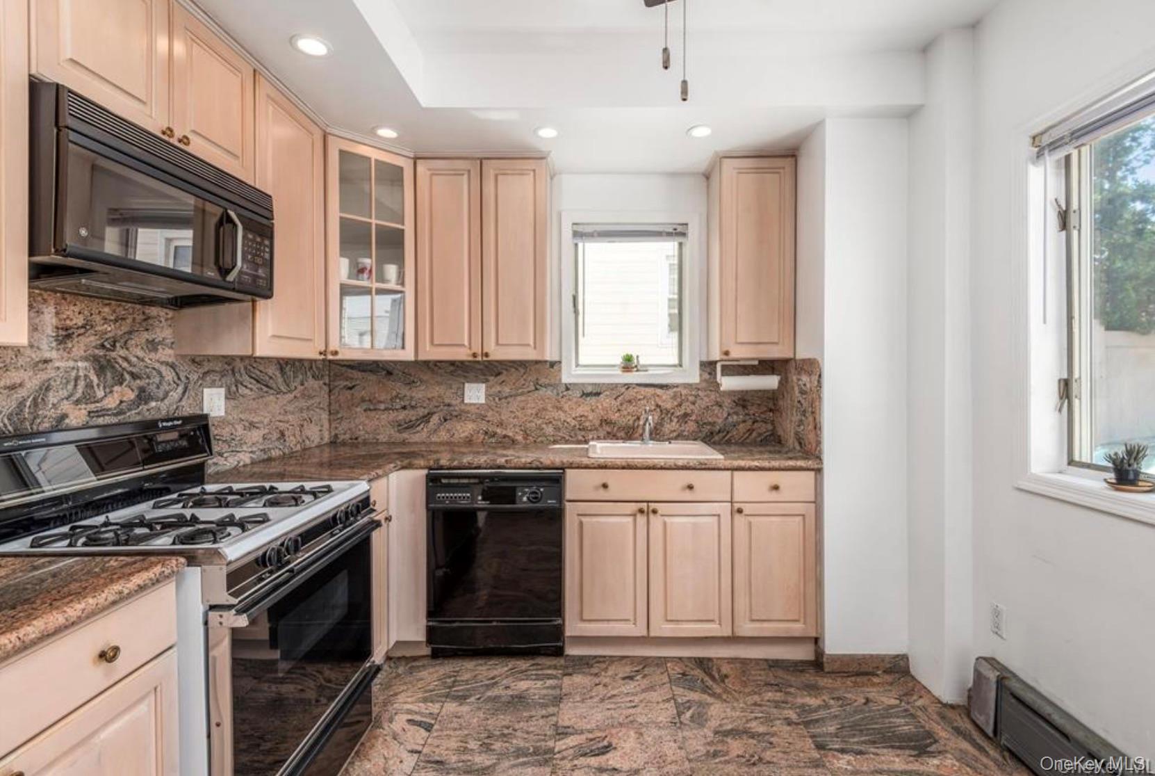 Single Family Street  Queens, NY 11385, MLS-1013798-4