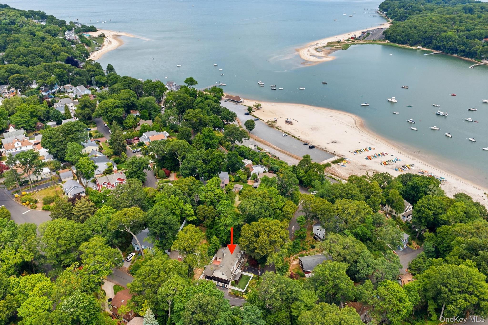 Single Family Mckinley Terrace Suffolk County, NY 11721, MLS-1013820-28