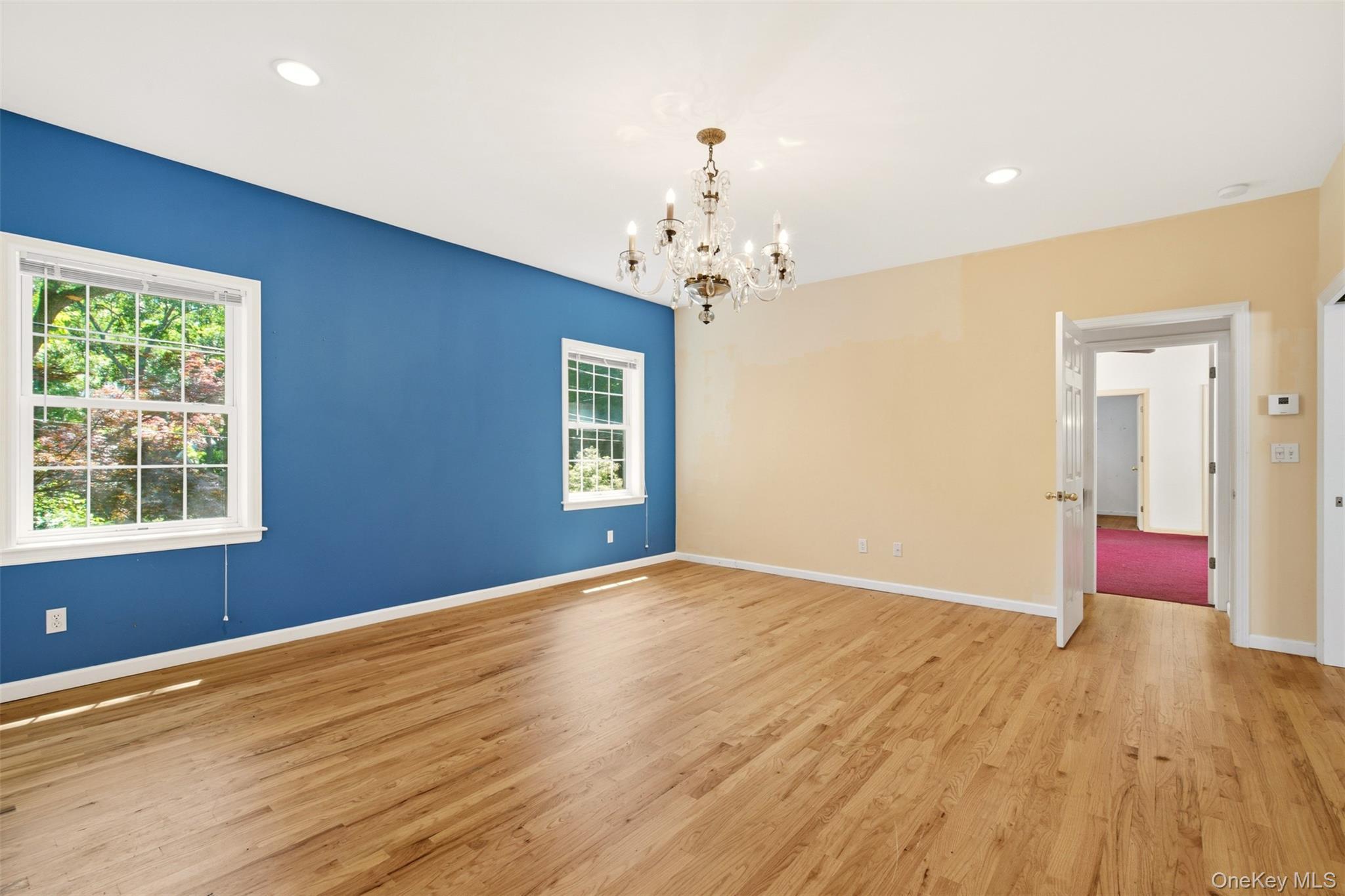 Single Family Mckinley Terrace Suffolk County, NY 11721, MLS-1013820-5