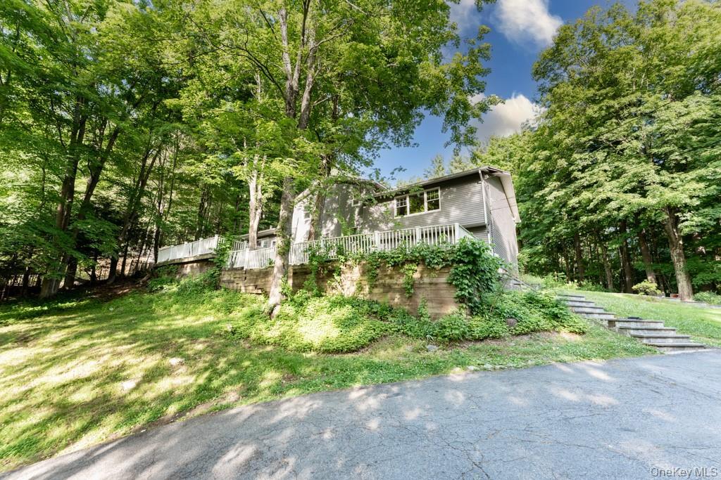 Single Family Englewood Terrace Putnam County, NY 10541, MLS-1013835-46