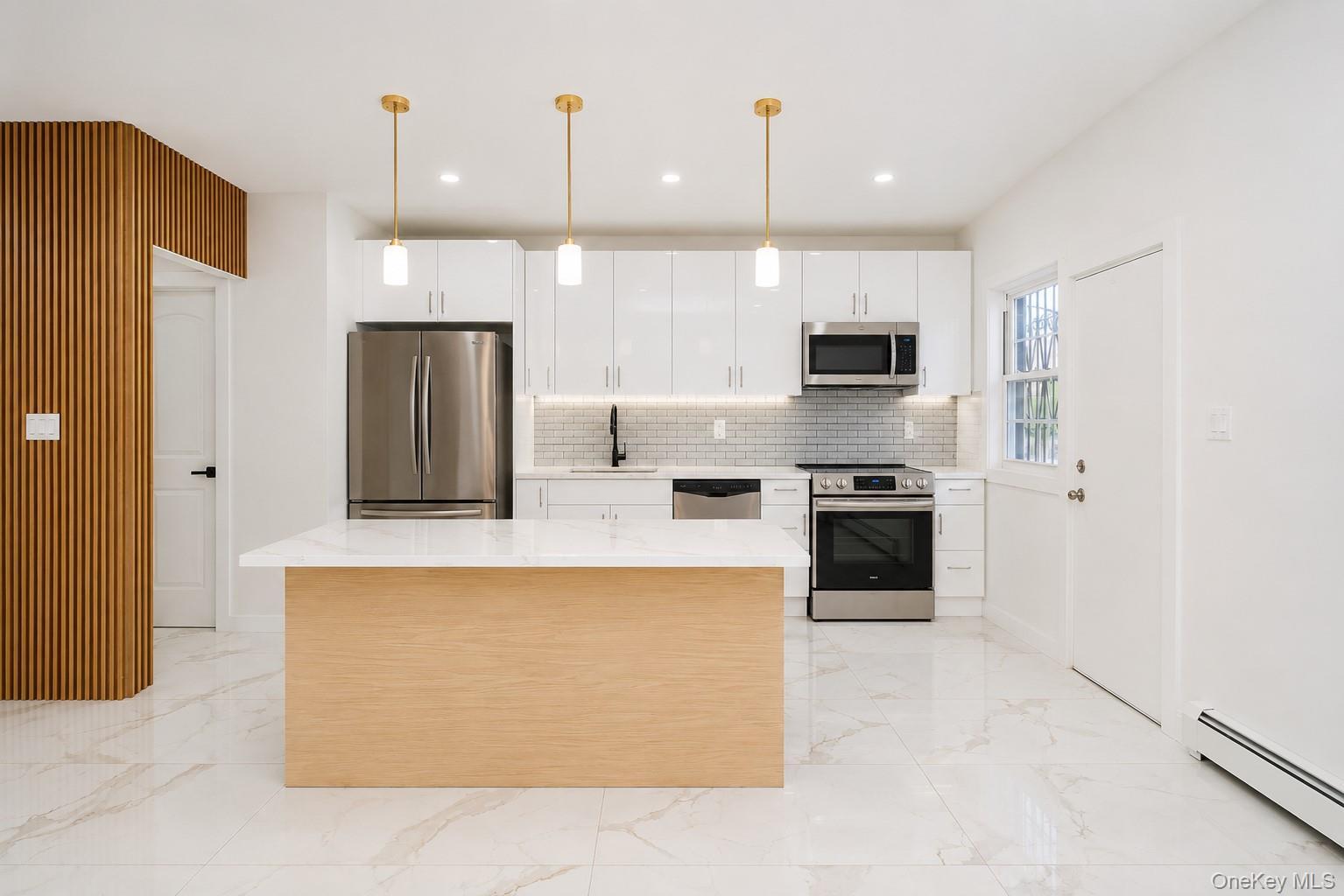 Single Family Rockaway Brooklyn, NY 11236, MLS-1013853-10