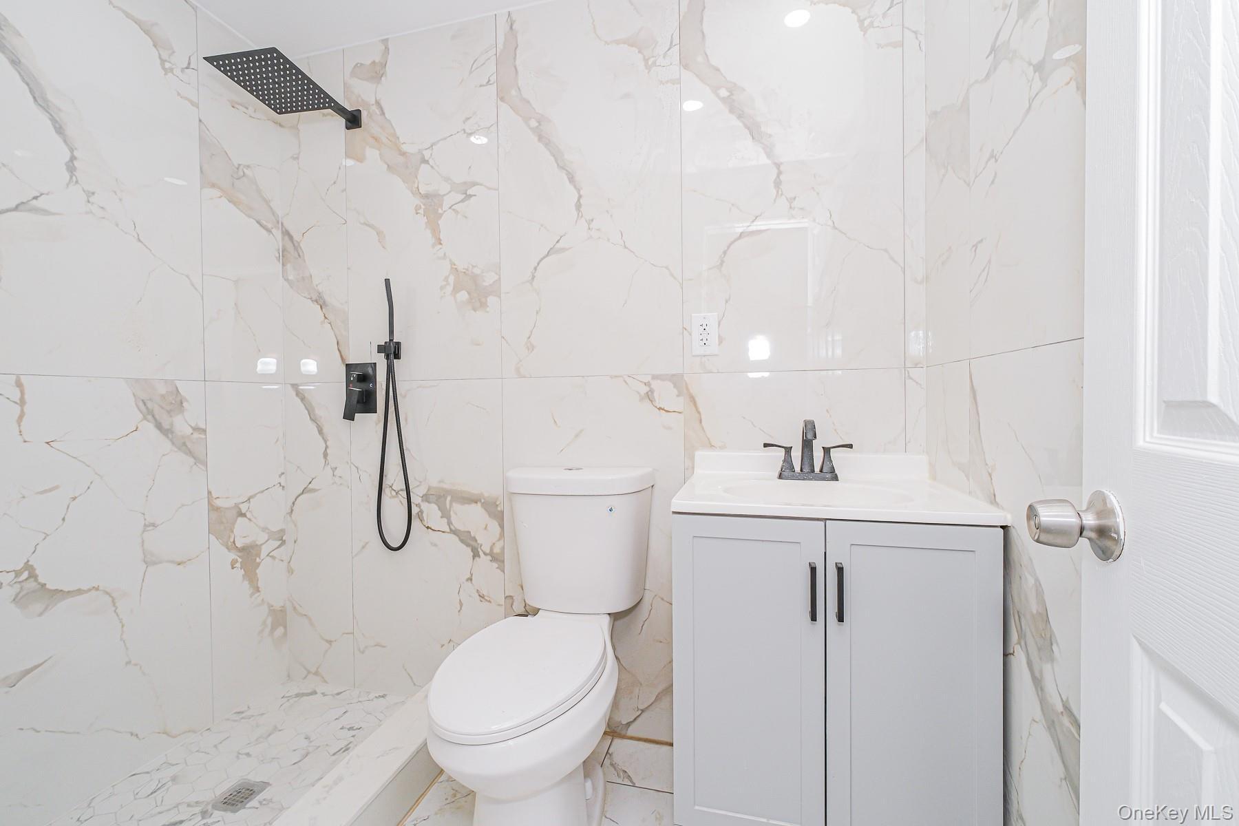 Single Family Rockaway Brooklyn, NY 11236, MLS-1013853-37