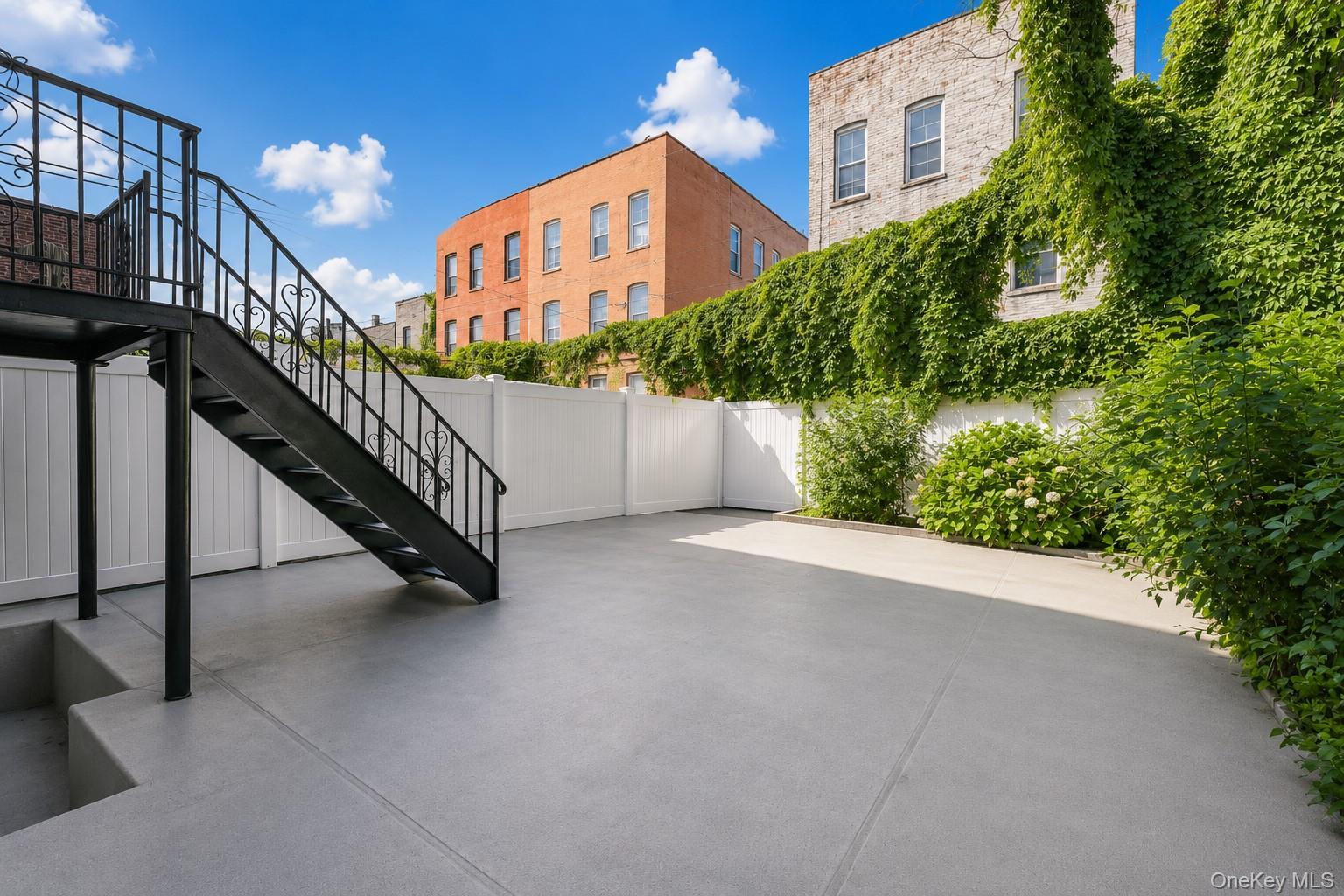 Single Family Rockaway Brooklyn, NY 11236, MLS-1013853-41