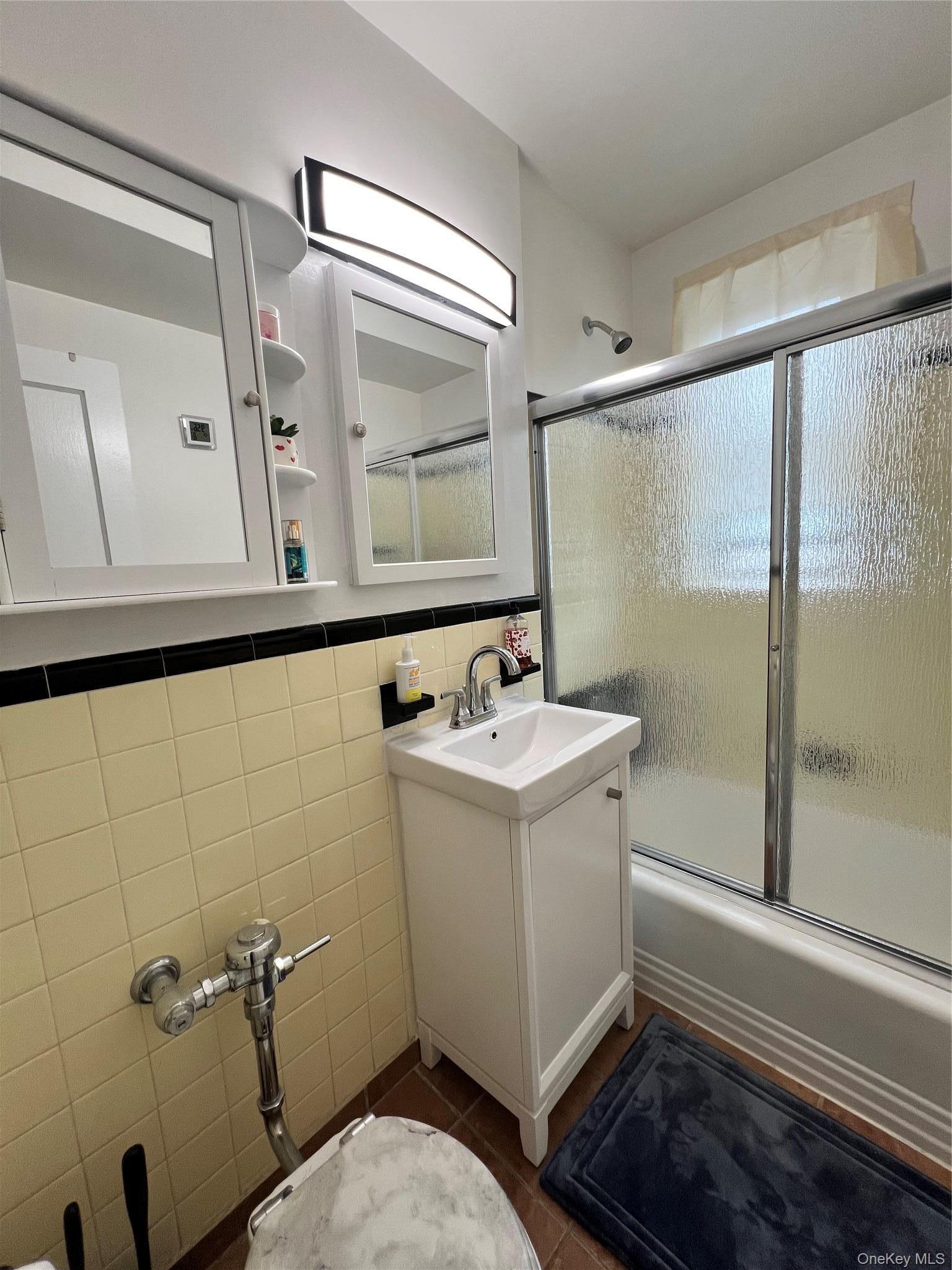 Apartment Bronx River Bronx, NY 10708, MLS-1013891-2