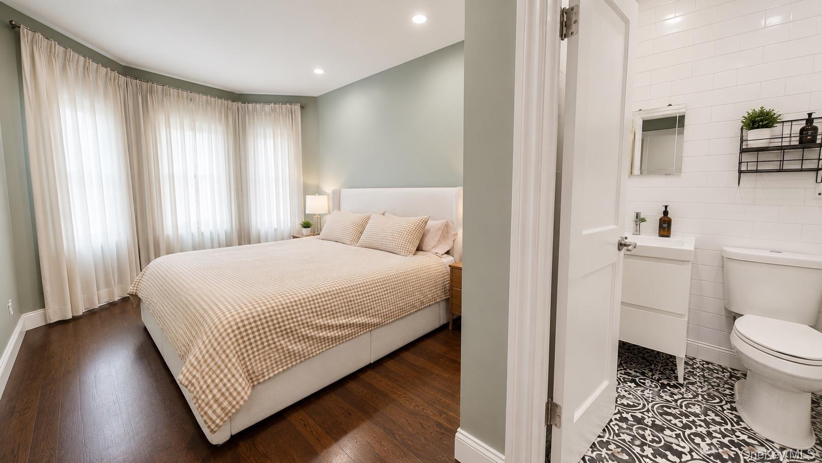 Single Family Sterling Place  Brooklyn, NY 11213, MLS-1013913-12