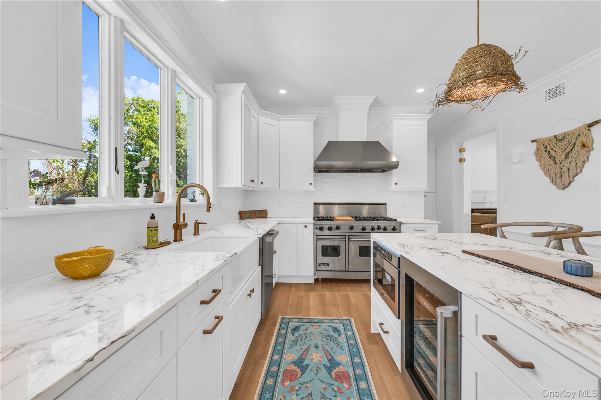 Single Family S Howells Point Road  Suffolk County, NY 11713, MLS-1013917-13