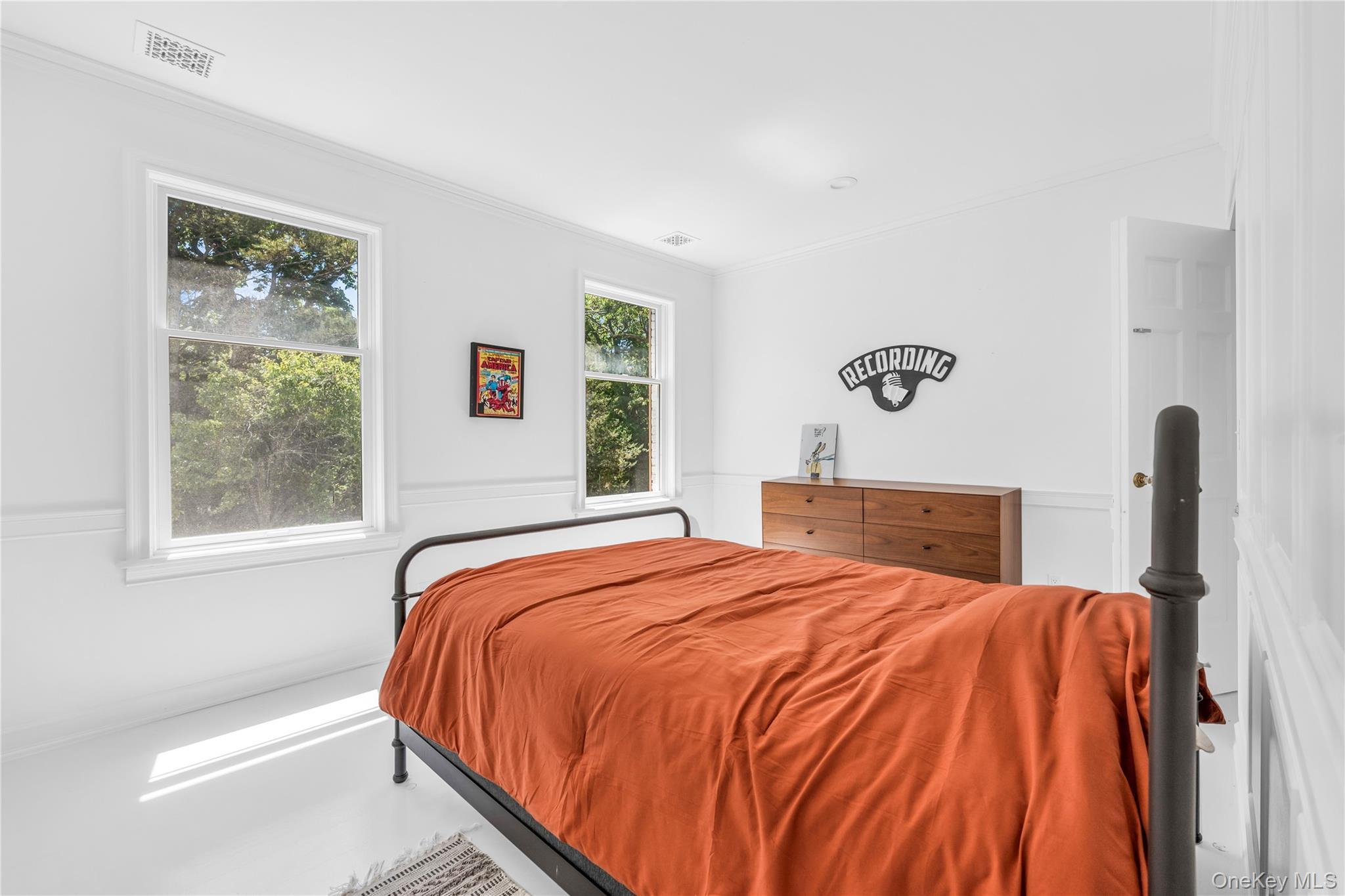 Single Family S Howells Point Road  Suffolk County, NY 11713, MLS-1013917-20