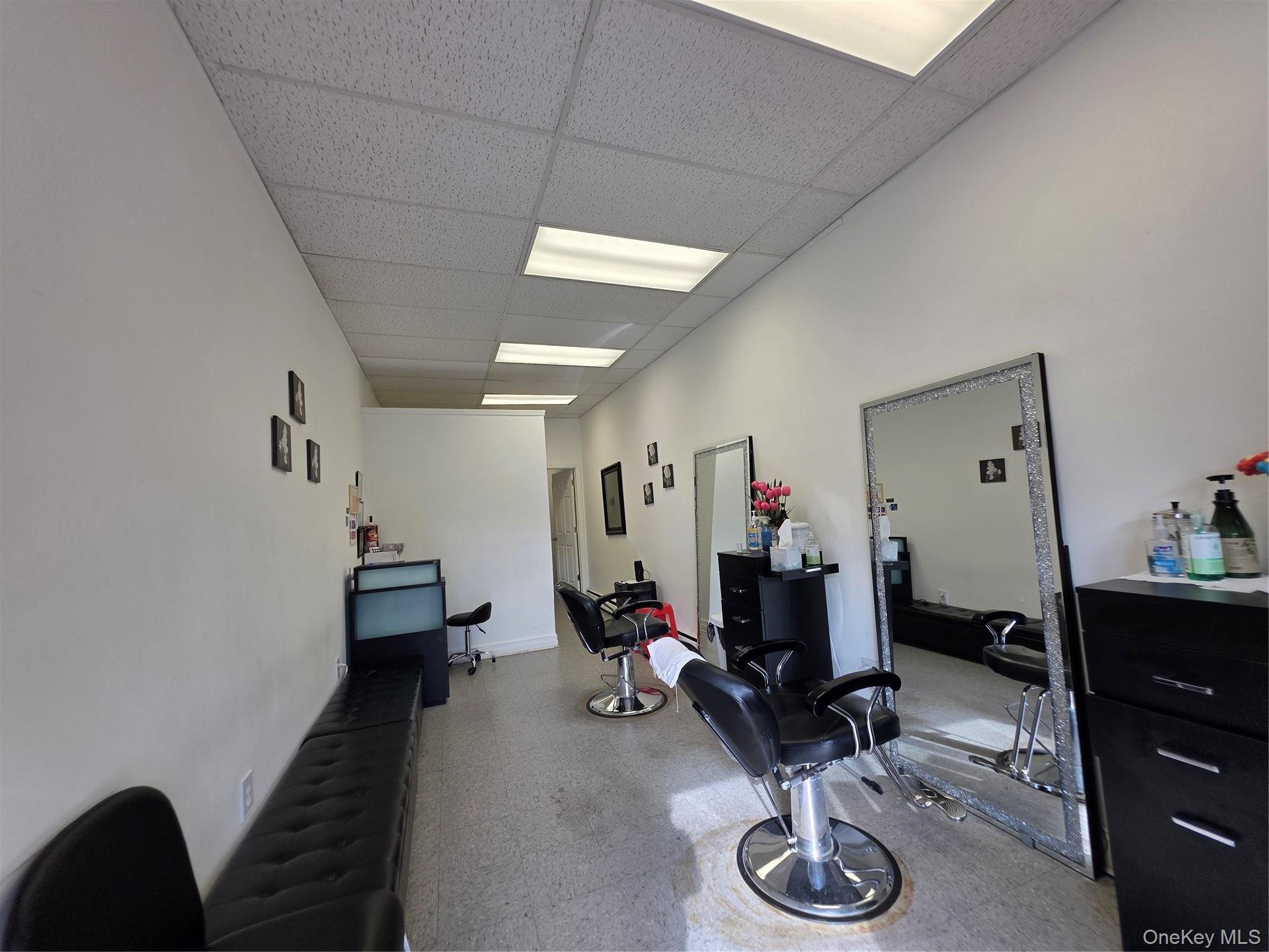 Commercial Lease Williamsbridge Road  Bronx, NY 10461, MLS-1013924-2