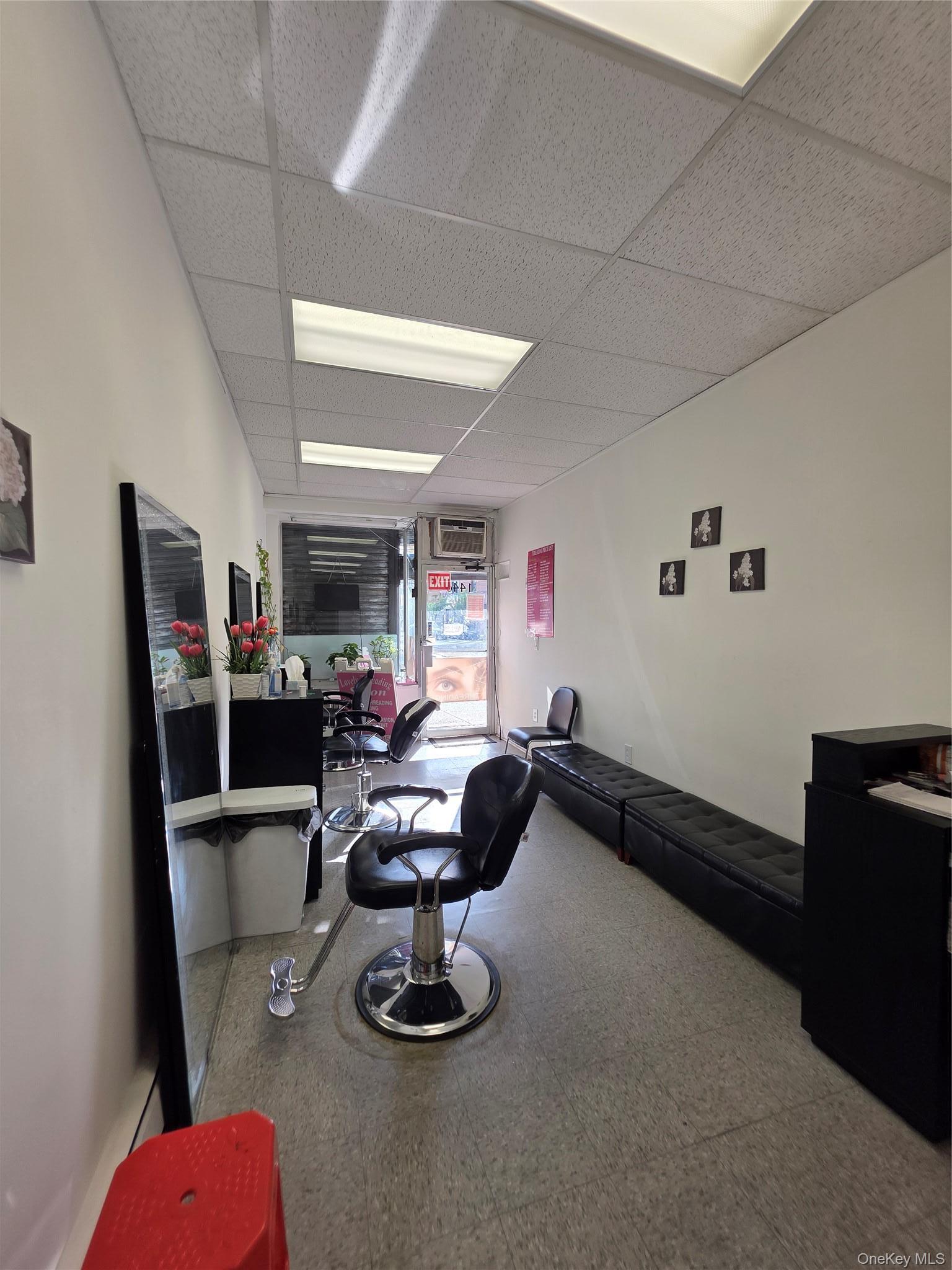 Commercial Lease Williamsbridge Road  Bronx, NY 10461, MLS-1013924-4