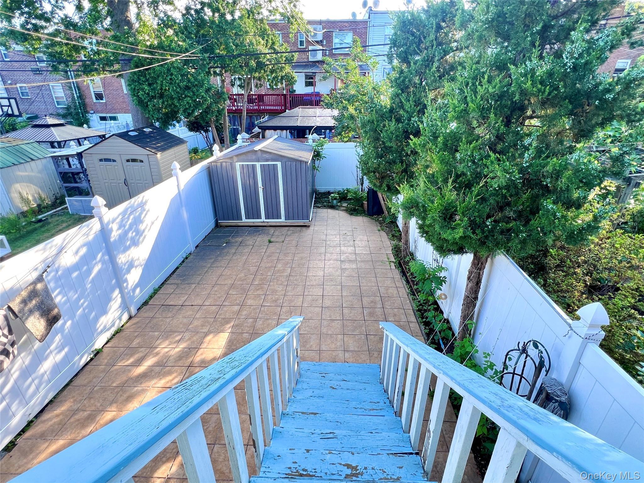 Single Family 196th Queens, NY 11365, MLS-1013932-13