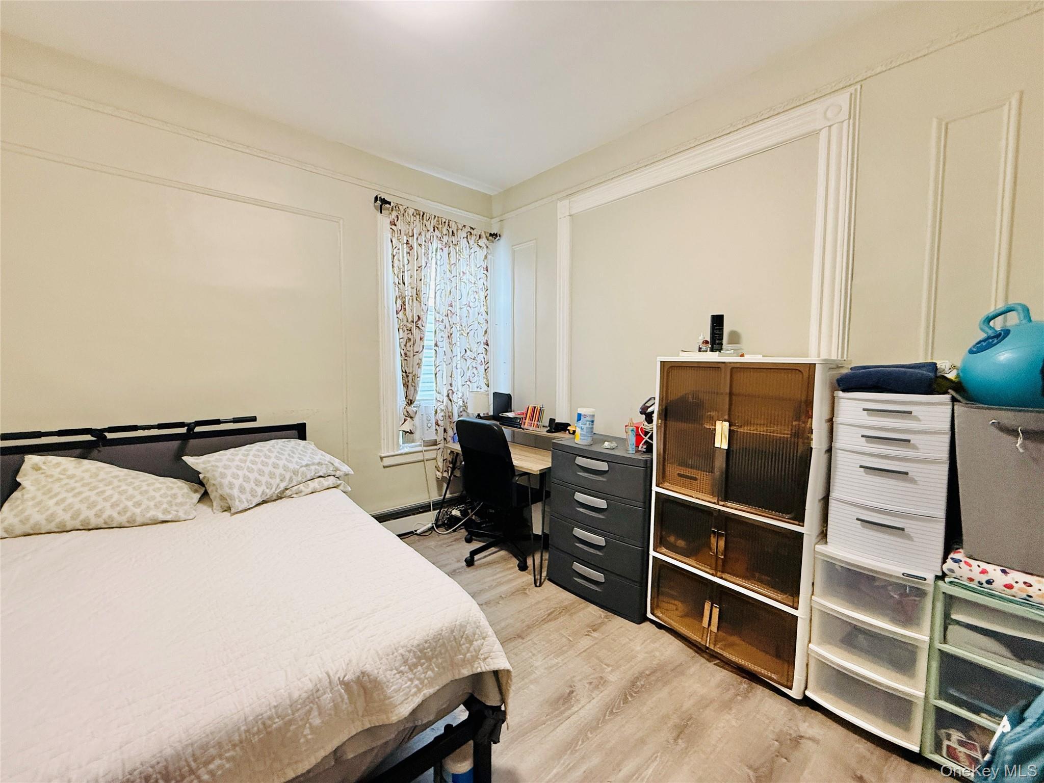 Single Family Coddington Bronx, NY 10461, MLS-1013945-10