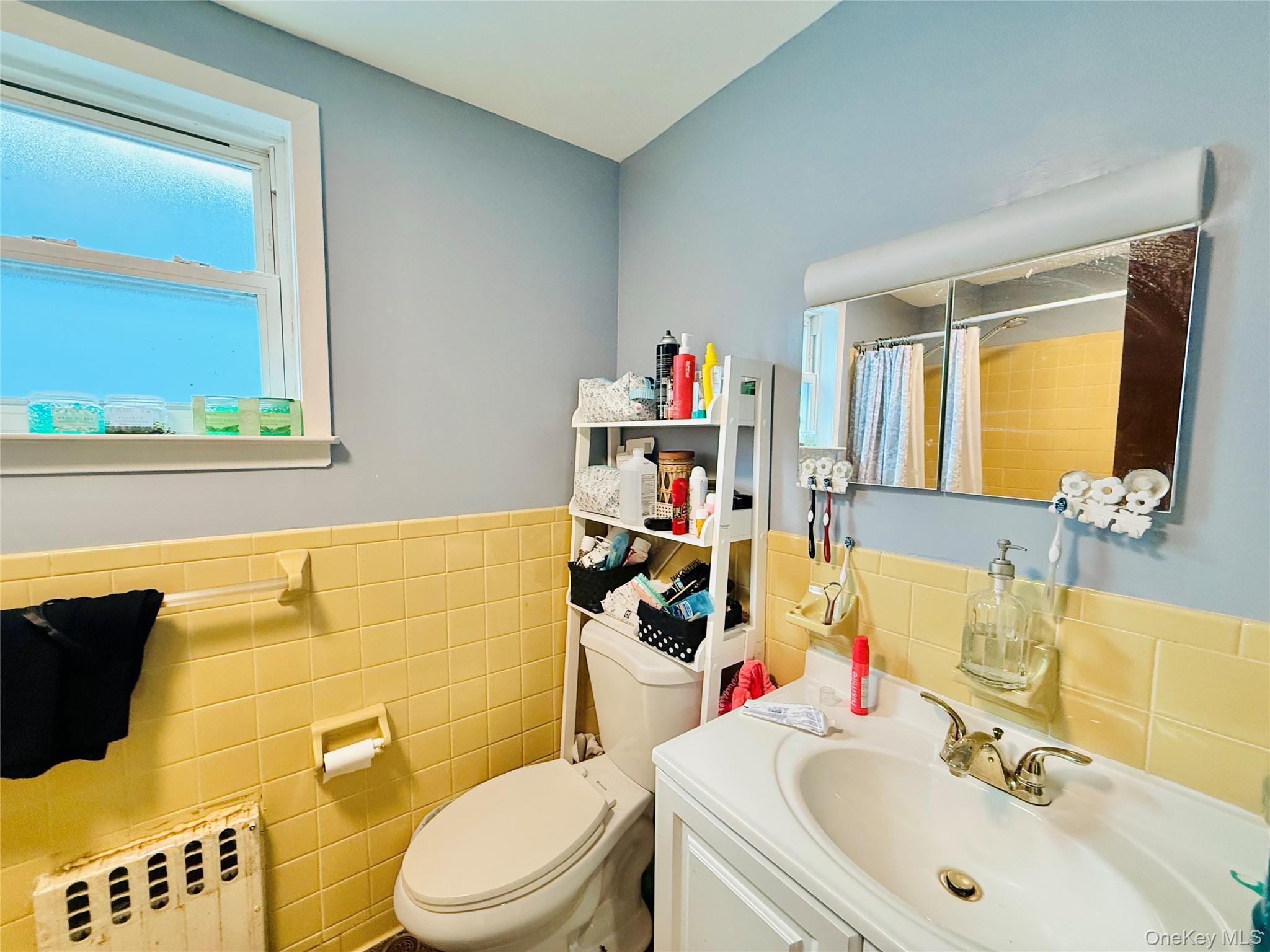 Single Family Coddington Bronx, NY 10461, MLS-1013945-15