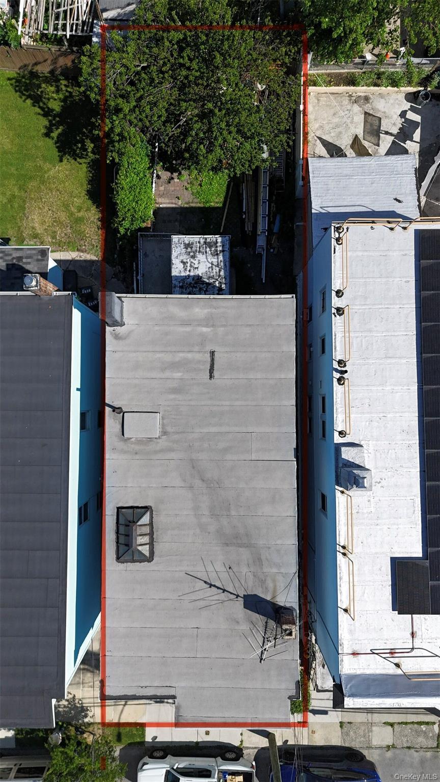 Single Family Coddington Bronx, NY 10461, MLS-1013945-22