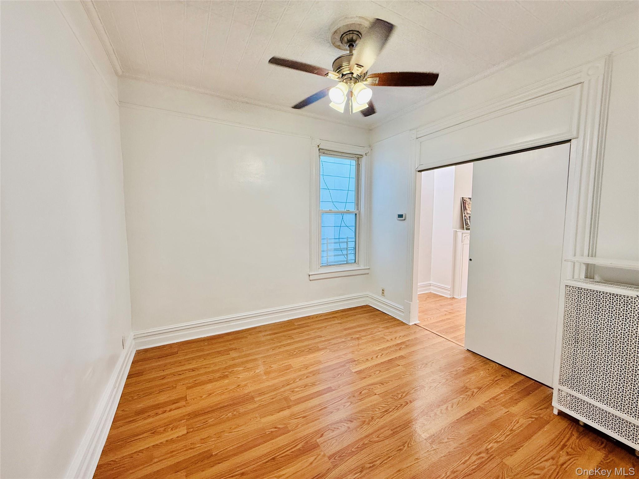 Single Family Coddington Bronx, NY 10461, MLS-1013945-5