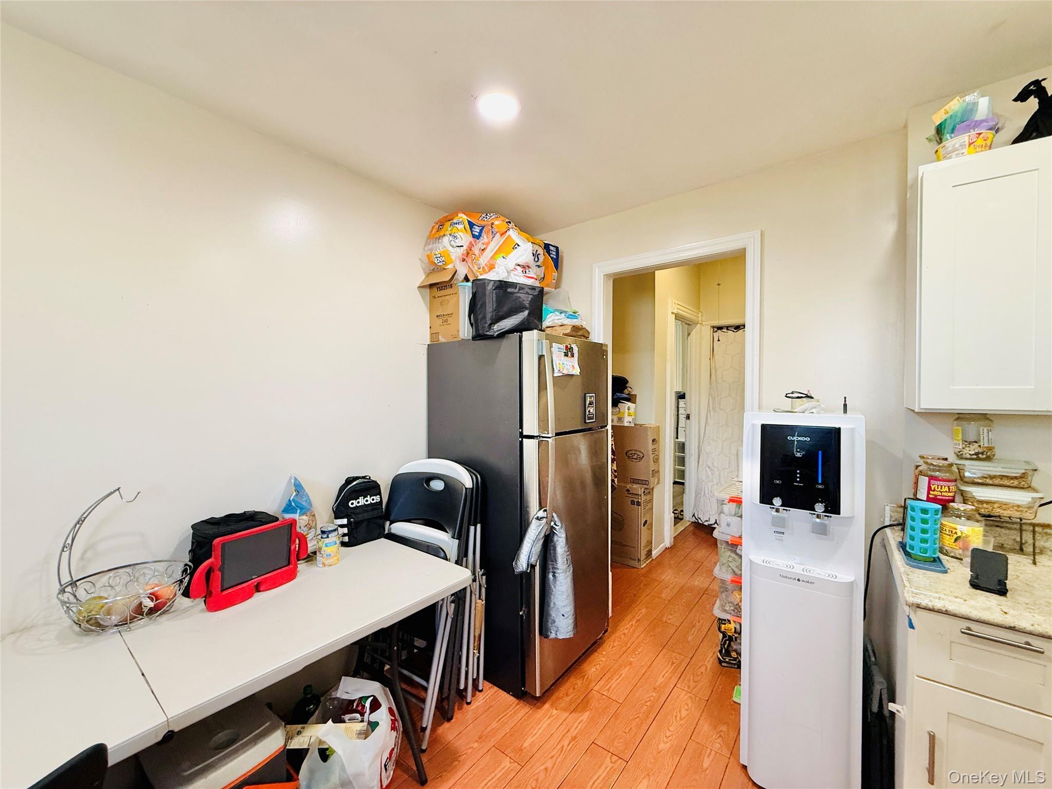 Single Family Coddington Bronx, NY 10461, MLS-1013945-9