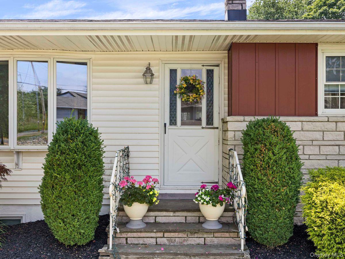 Single Family S Chapel Hill Road  Ulster County, NY 12528, MLS-1014008-32