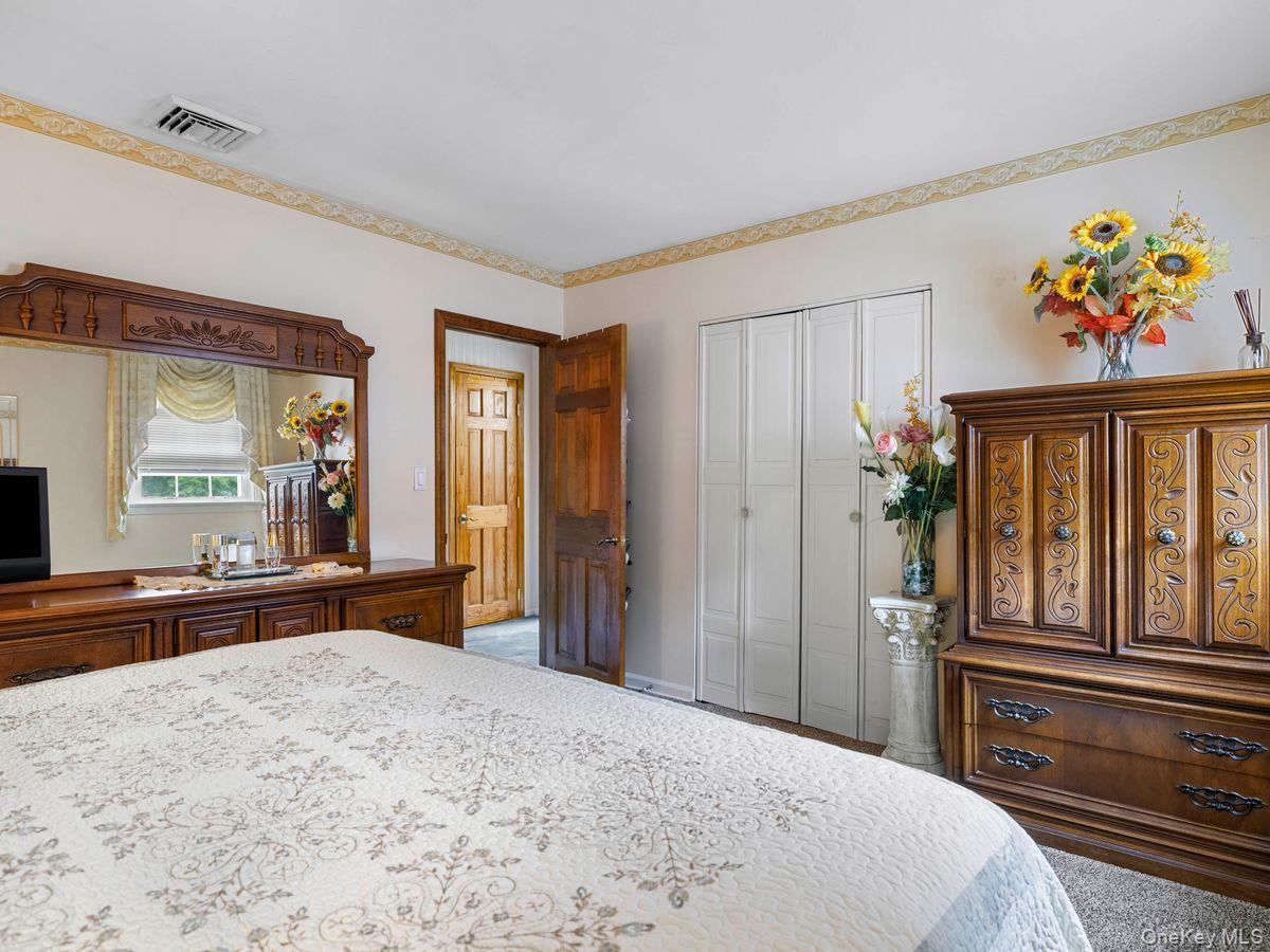 Single Family S Chapel Hill Road Ulster County, NY 12528, MLS-1014021-18