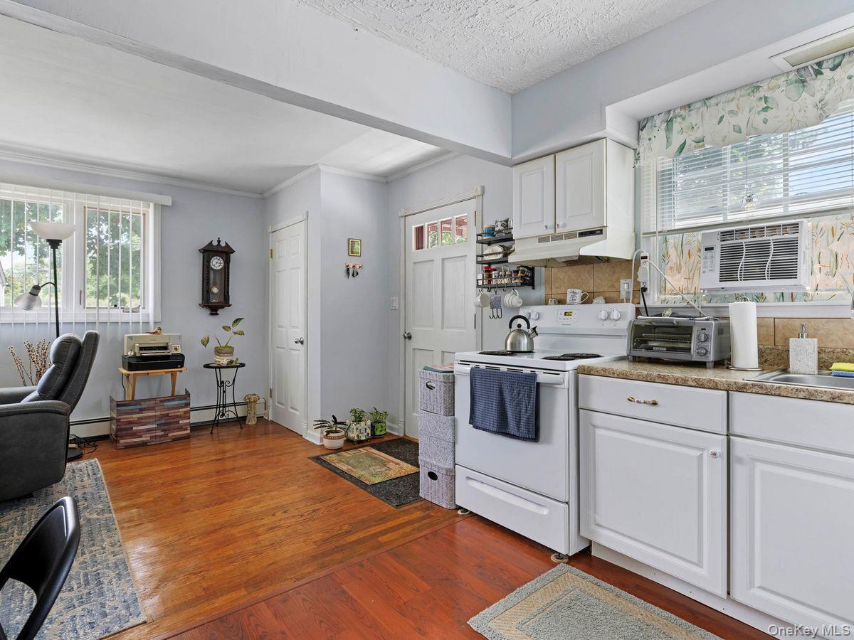 Single Family S Chapel Hill Road Ulster County, NY 12528, MLS-1014021-22