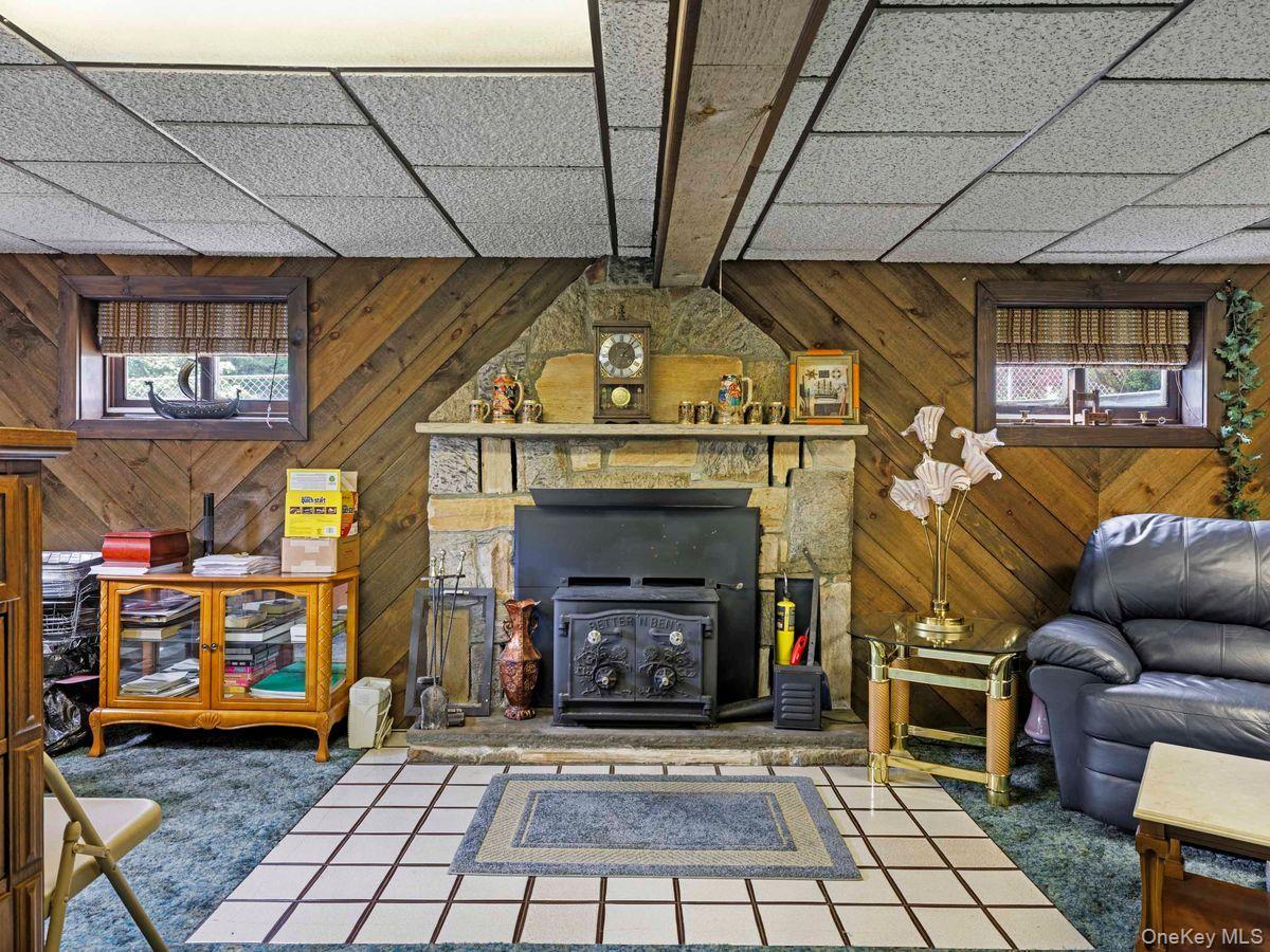 Single Family S Chapel Hill Road Ulster County, NY 12528, MLS-1014021-35