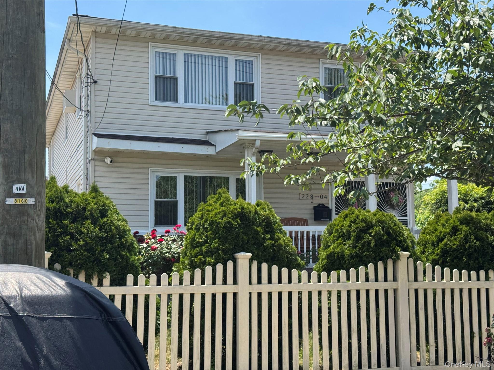 Single Family 145th Avenue Queens, NY 11413, MLS-1014039-3