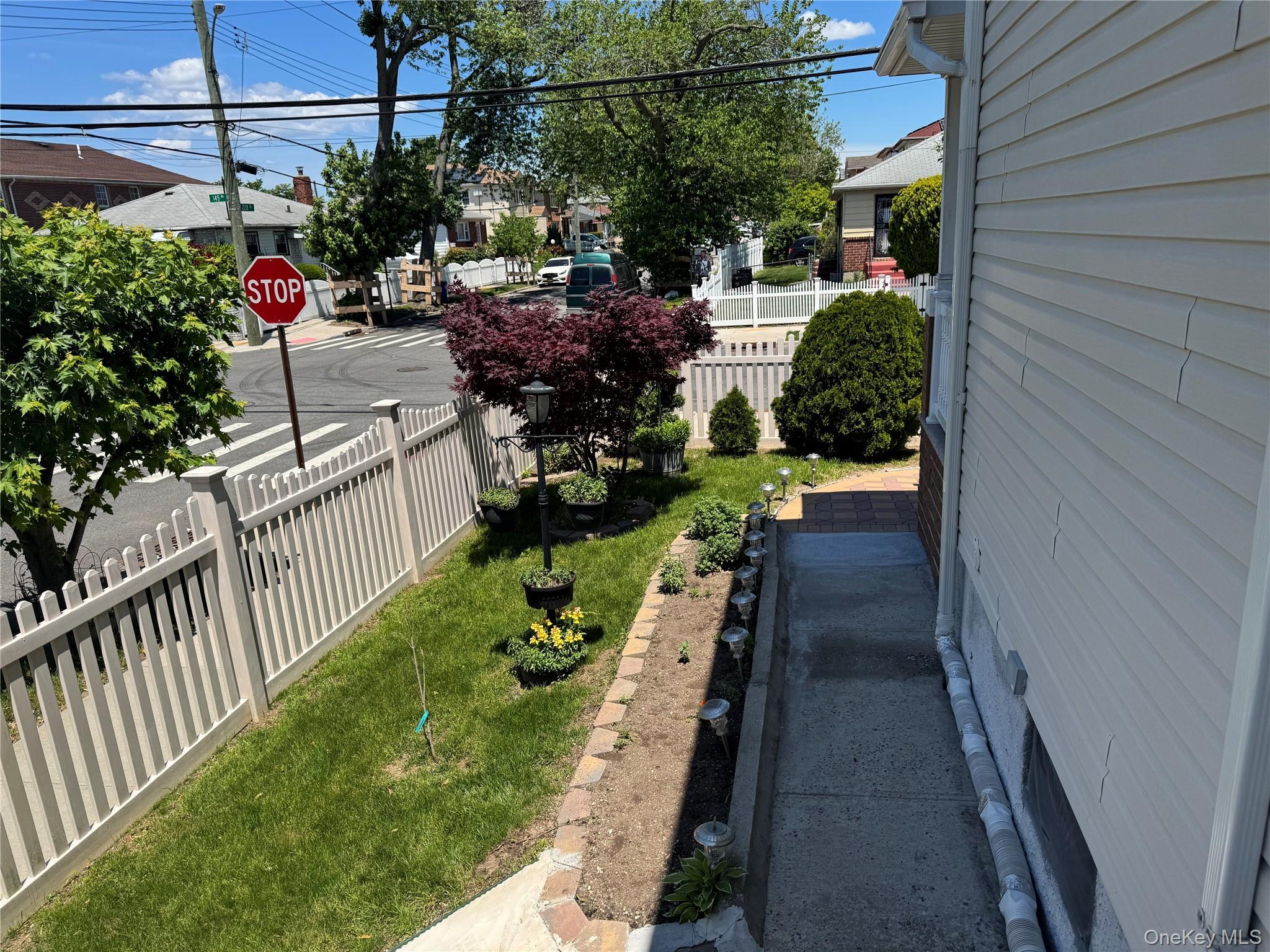Single Family 145th Avenue Queens, NY 11413, MLS-1014039-6