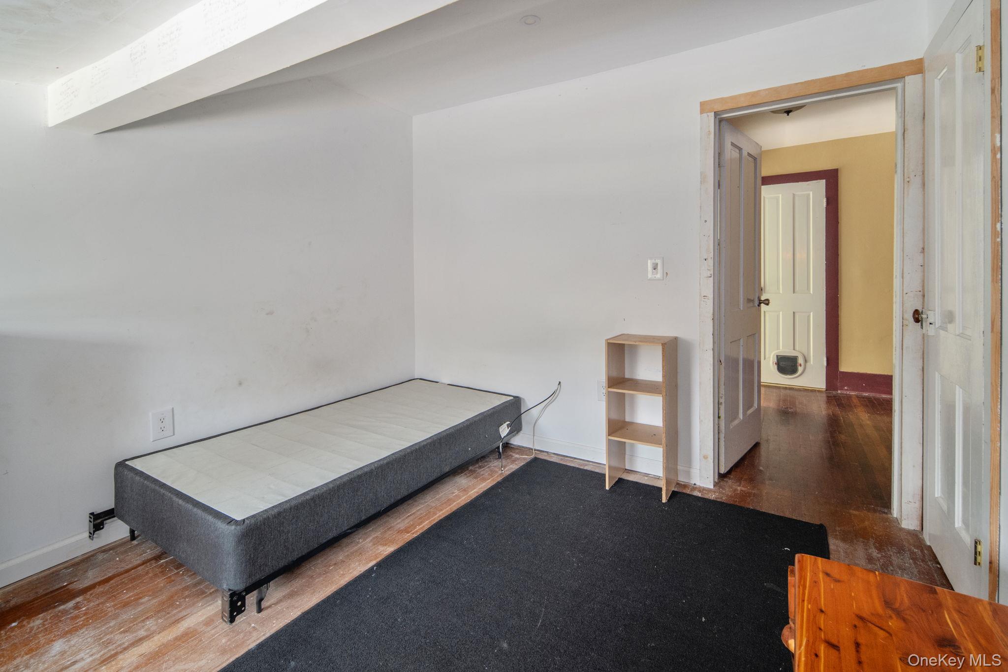 Single Family Main  Out Of Area, NY 12149, MLS-1014041-36