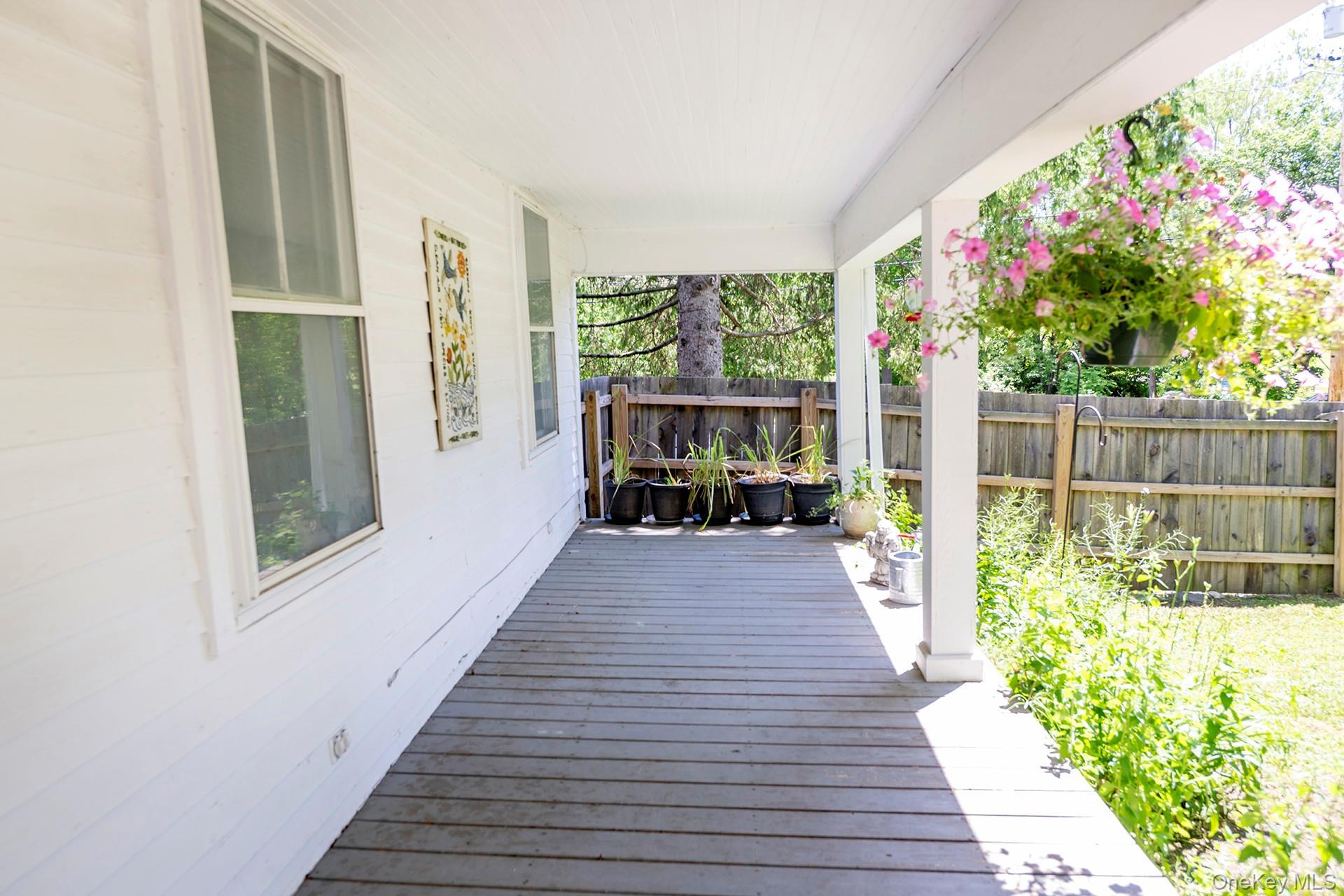 Single Family S Maple Avenue Dutchess County, NY 12546, MLS-1014048-34