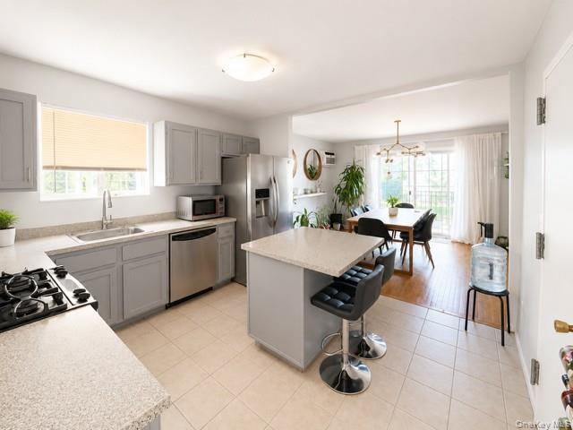 Single Family Davis Avenue Bronx, NY 10465, MLS-1014056-5