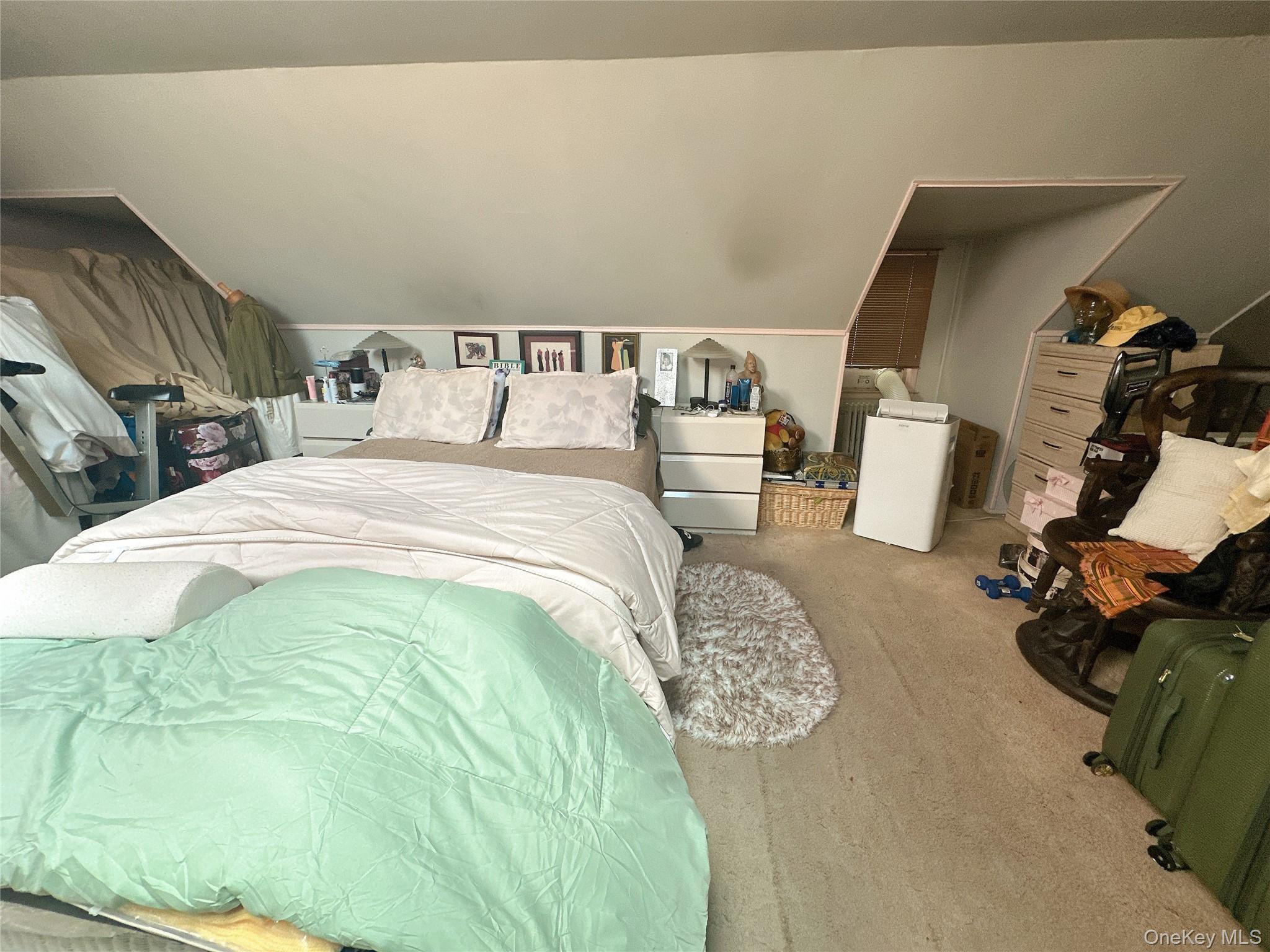 Single Family 76th Avenue  Queens, NY 11366, MLS-1014057-10